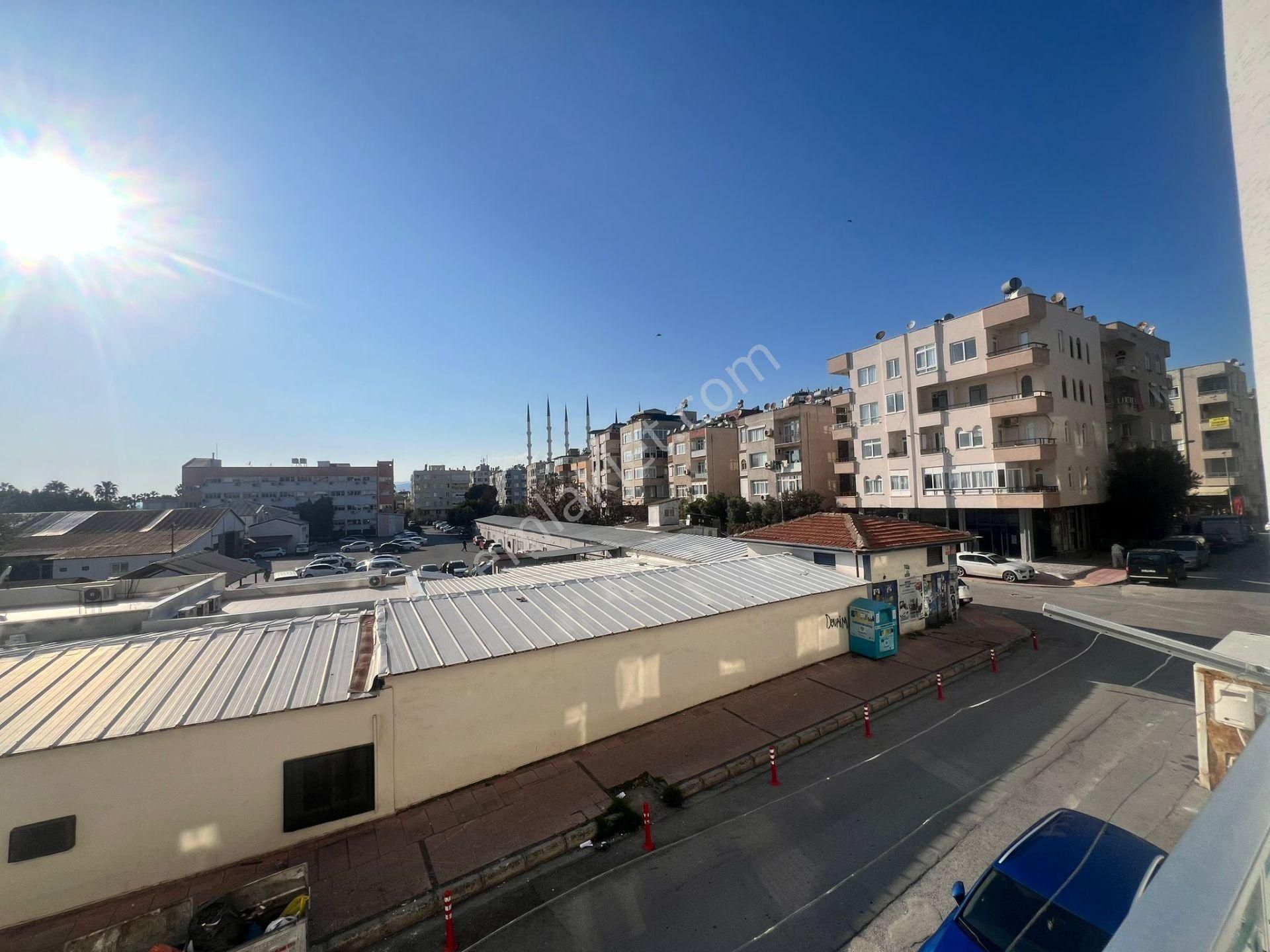 Karınca'dan Gazi Mh'de Doğalgazlı Deniz Manzaralı 4+1 Satılık - Görsel 18