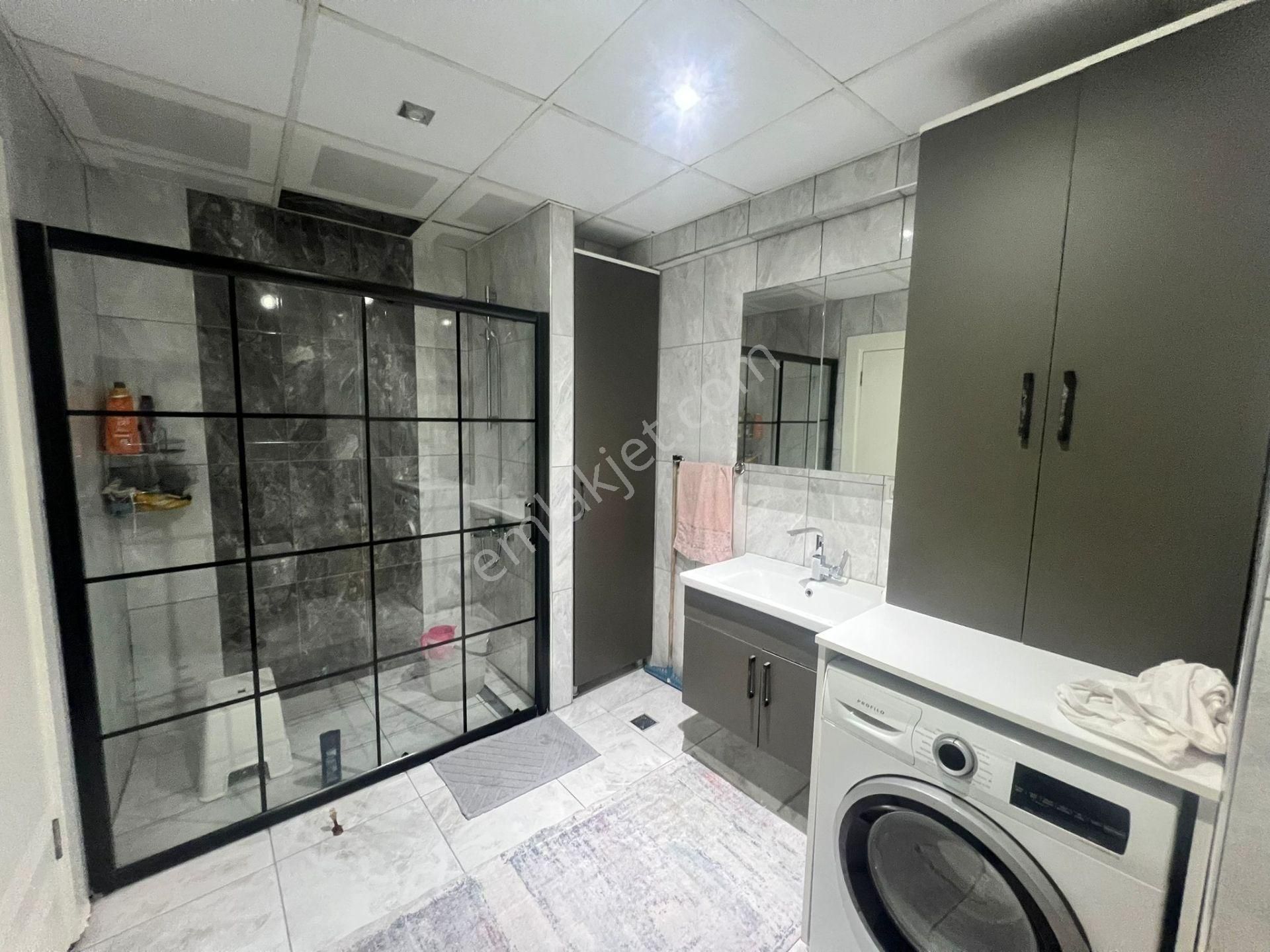 Karınca'dan Gazi Mh'de Doğalgazlı Deniz Manzaralı 4+1 Satılık - Görsel 11