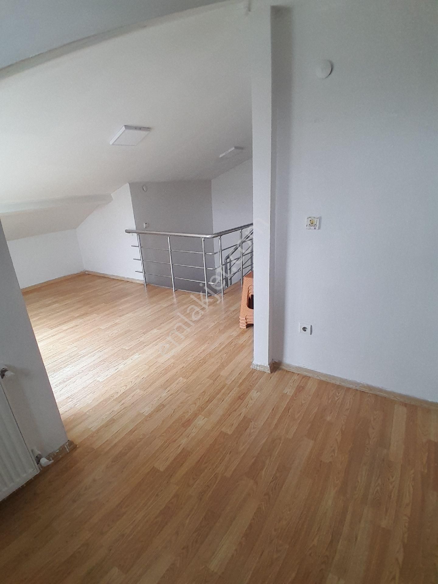 Kagıthane Hamidiye Mah Kiralık Çatı Dublex - Görsel 17