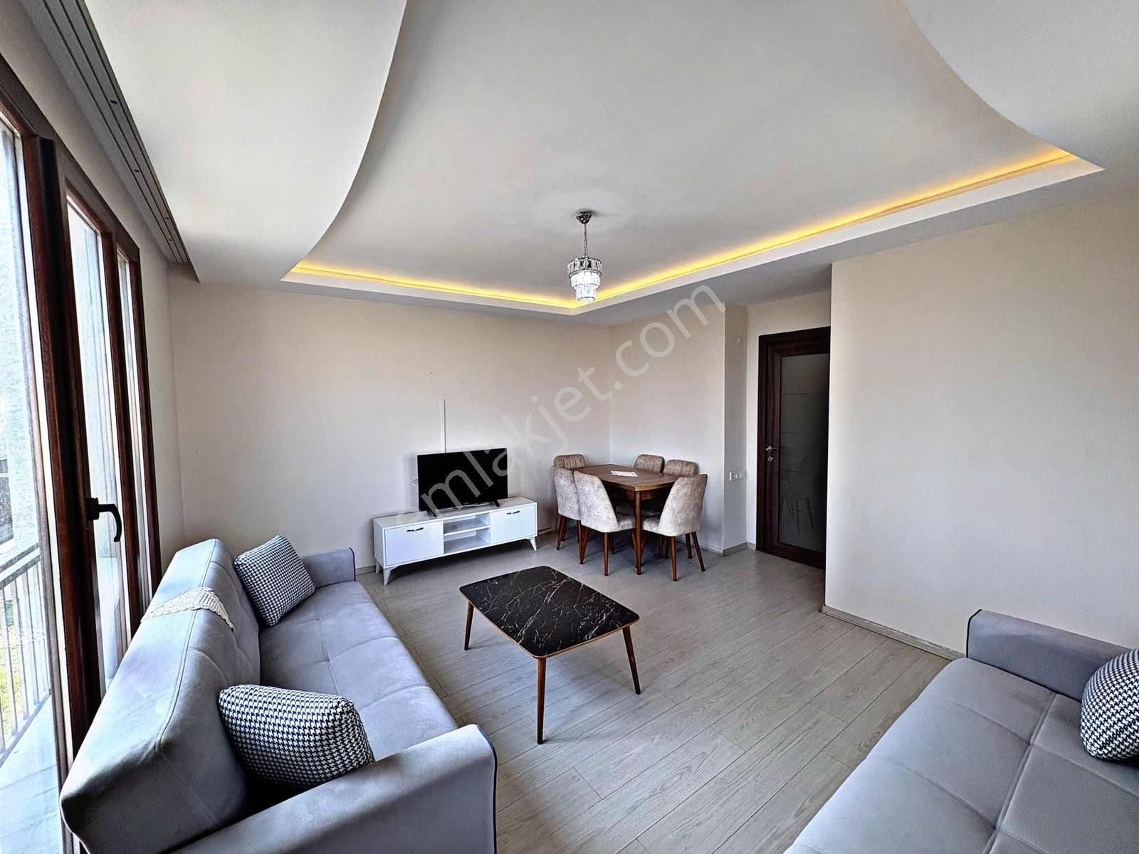 Beylikdüzü | Havuzlu Site İçerisinde Şehir Manzaralı Satılık 2+1 - Görsel 19