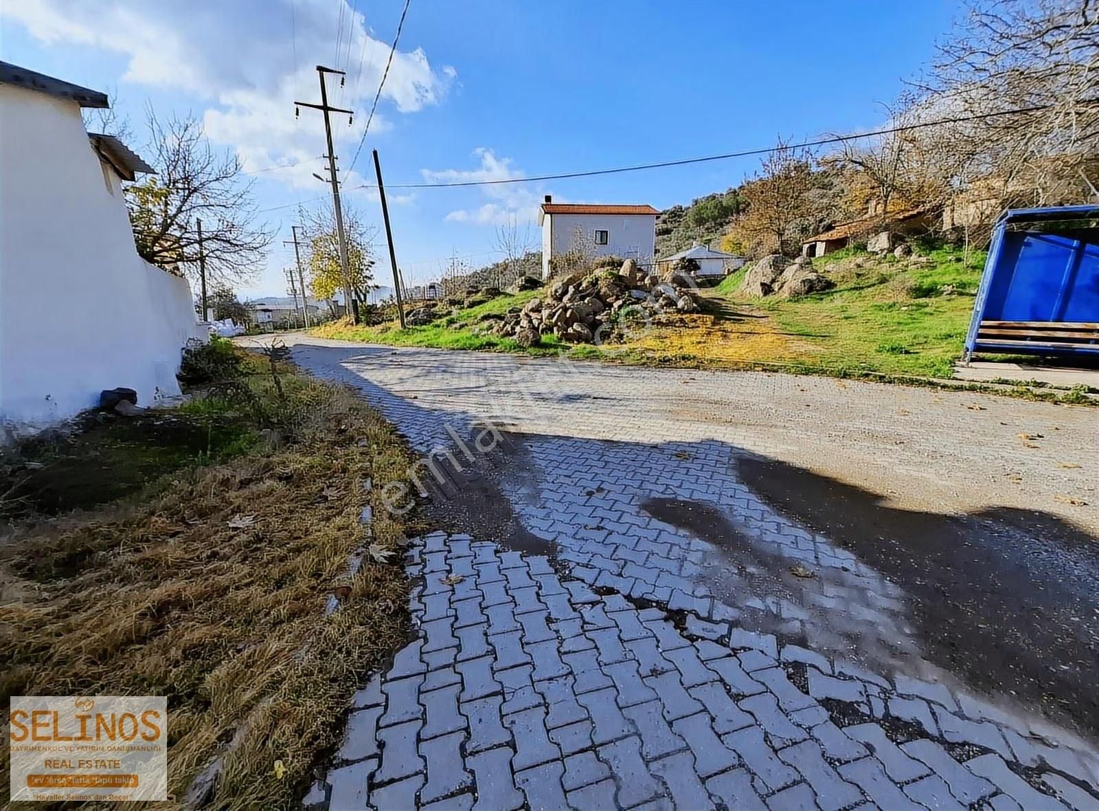 Dikili Yenice Köyünde İmarlı Arsa - Görsel 3