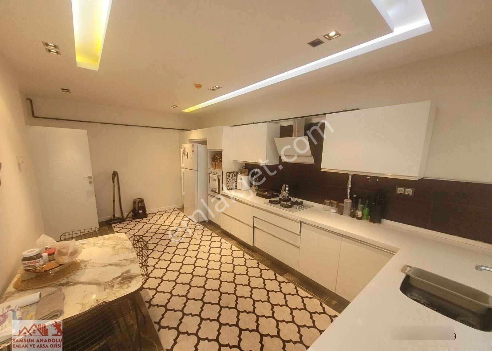 Samsun Canik Demo Towers Sitesinde Manzaralı Satılık 3+1 Daire - Görsel 2