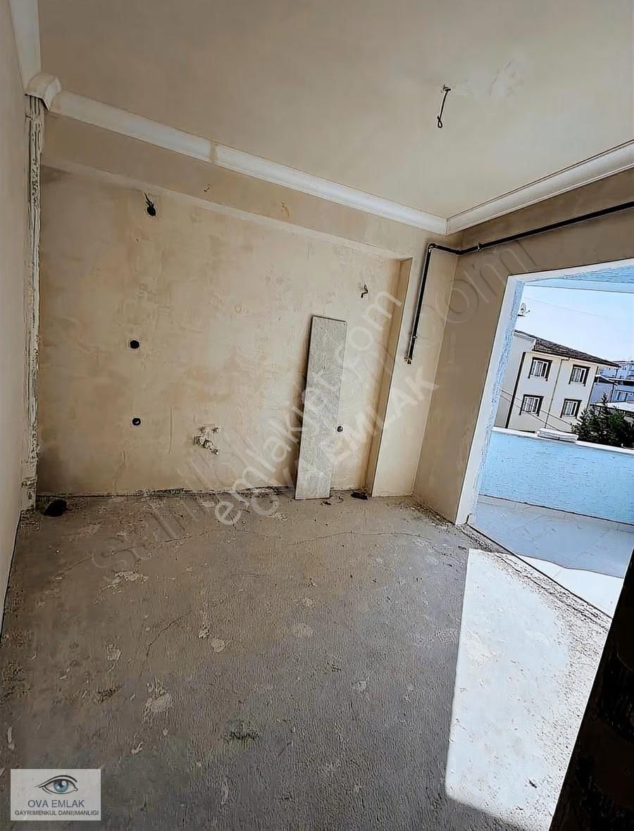 Ova Emlaktan 2+1 Satilik Daire - Görsel 4