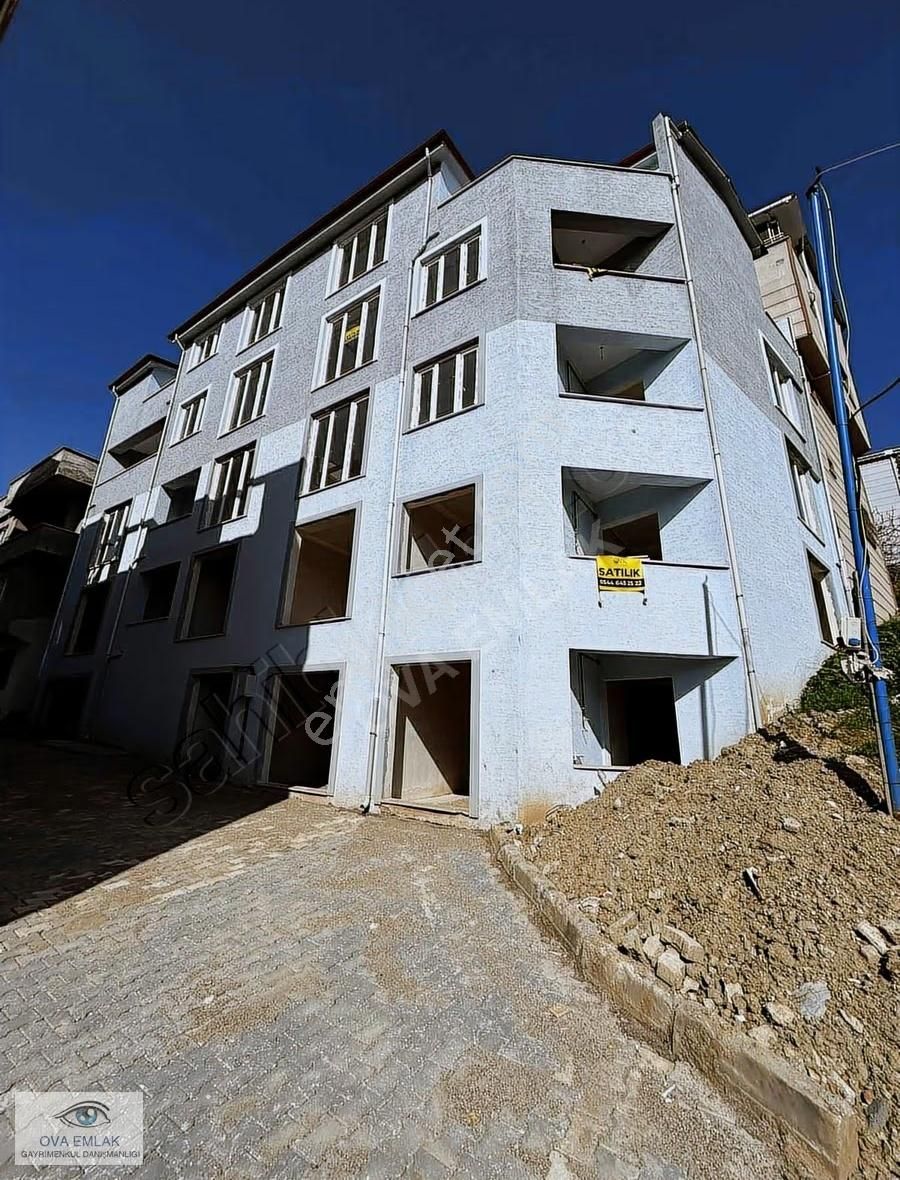 Ova Emlaktan 2+1 Satilik Daire