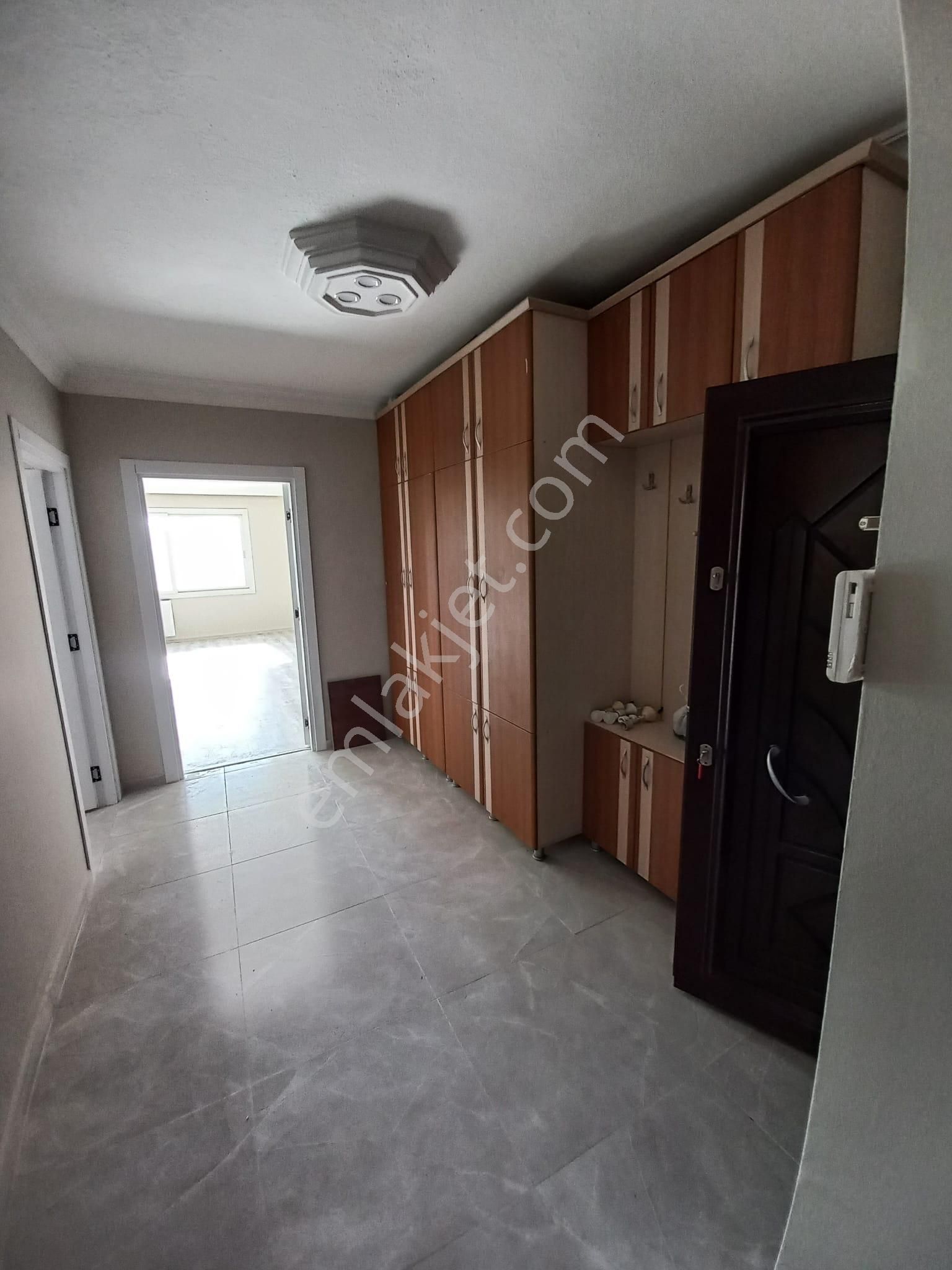 Vega'dan Anayol Üstünde Doğğalgazlı Kiralık 3+1 Daire - Görsel 21