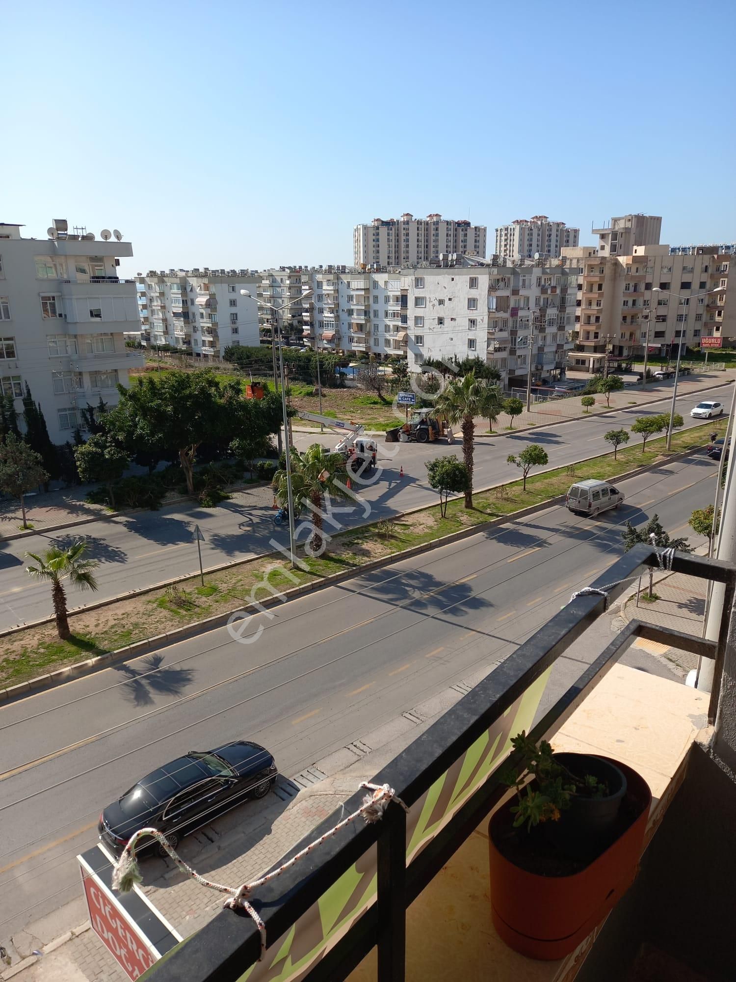 Vega'dan Anayol Üstünde Doğğalgazlı Kiralık 3+1 Daire - Görsel 12