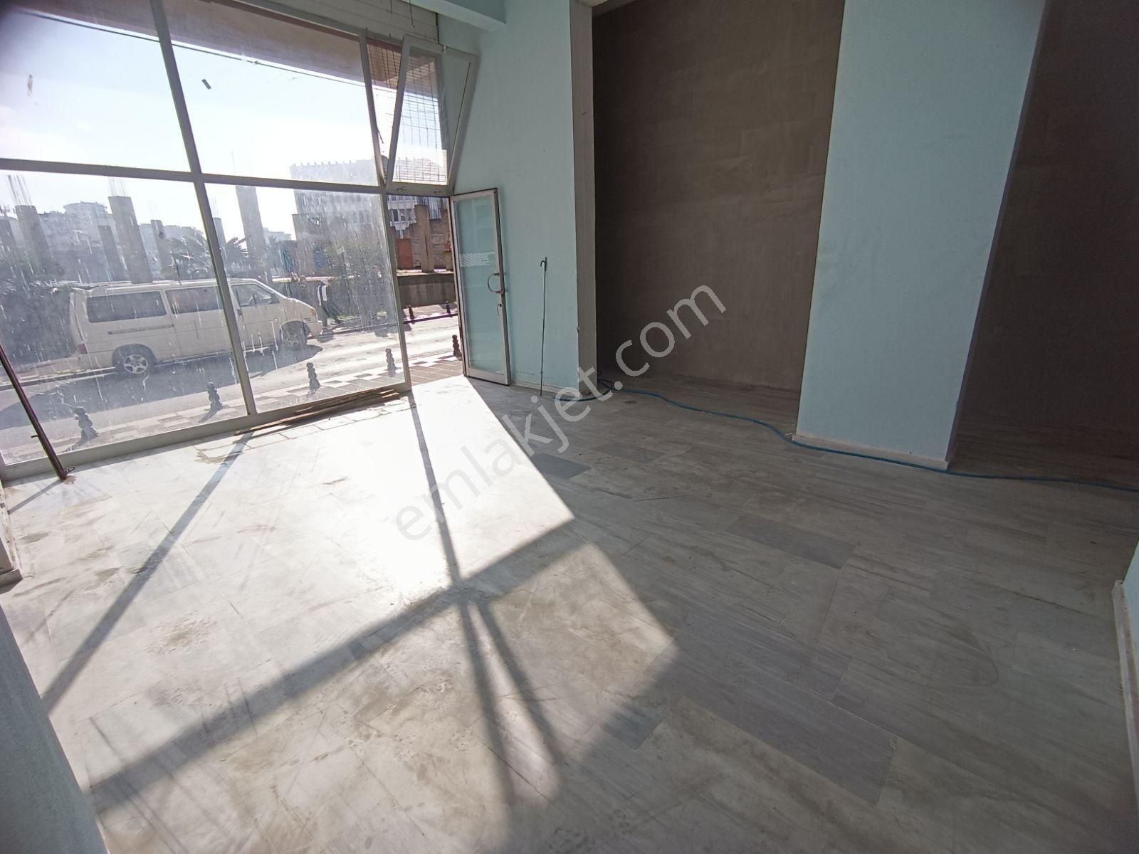 Otuz4'ten Merkezi Ve İşlek Lokasyonda Kiralık Depolu İşyeri - Görsel 8