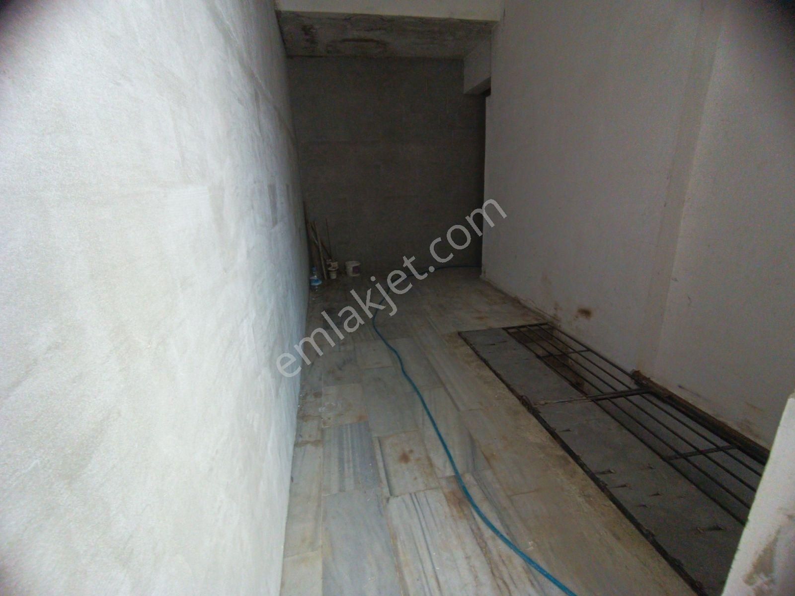 Otuz4'ten Merkezi Ve İşlek Lokasyonda Kiralık Depolu İşyeri - Görsel 18