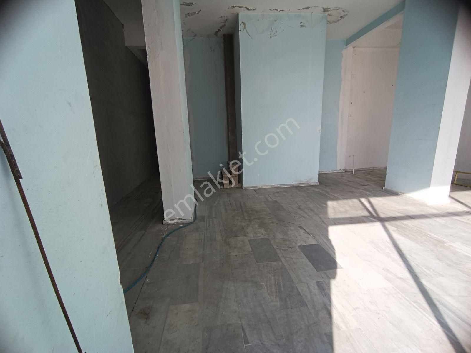 Otuz4'ten Merkezi Ve İşlek Lokasyonda Kiralık Depolu İşyeri - Görsel 16