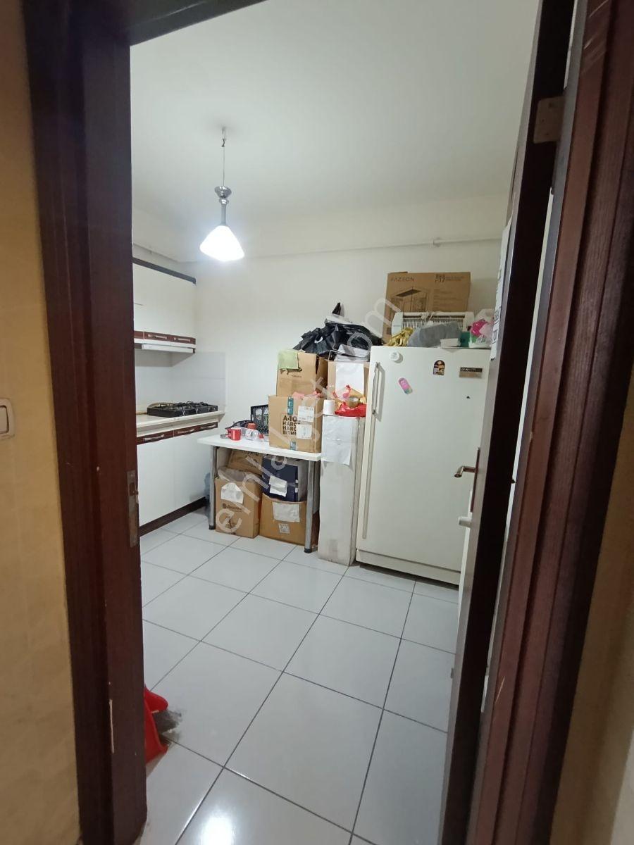 Sahabiye Mahallesinde Satılık 3 Odalı Geniş Ofis - Görsel 3