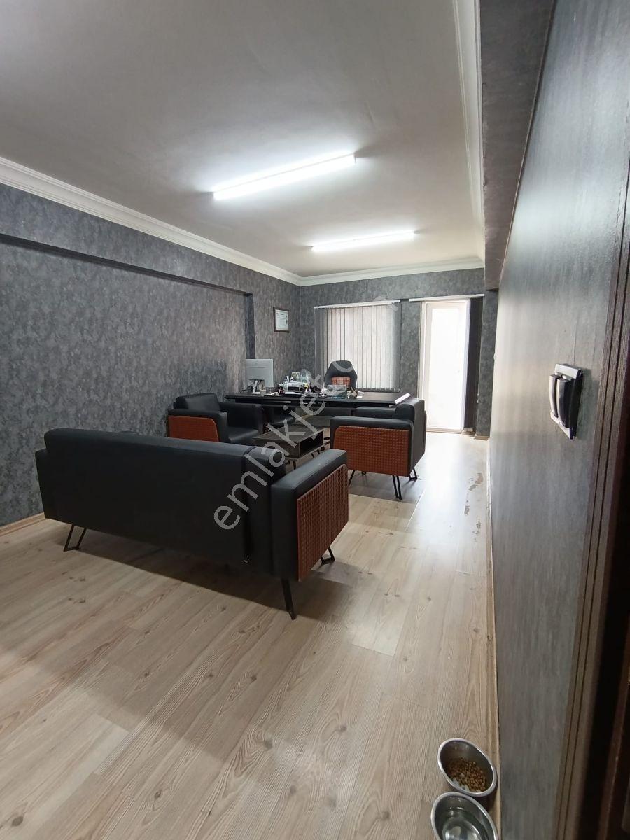 Sahabiye Mahallesinde Satılık 3 Odalı Geniş Ofis - Görsel 8