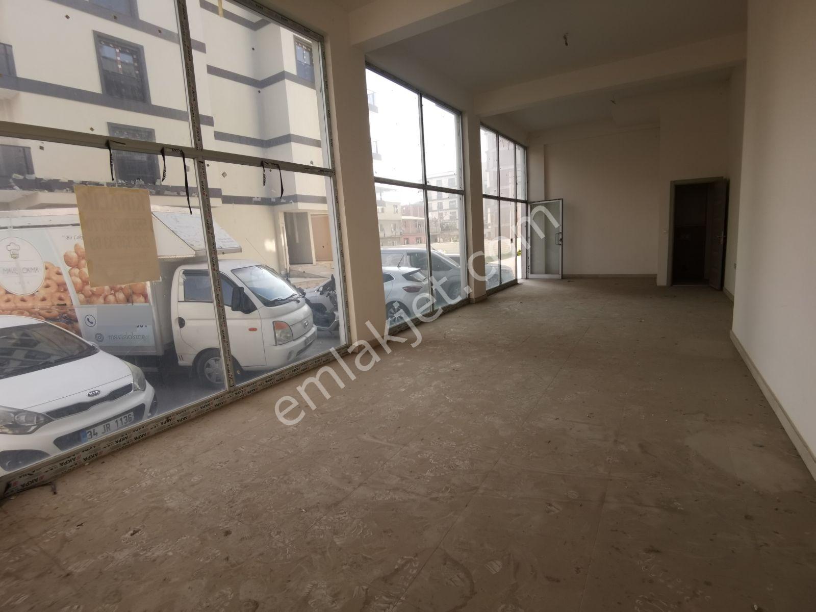 Tsr'den Şemikler Ordu Bulvarı Paraleli Kiralık Köşe Dükkan - Görsel 6