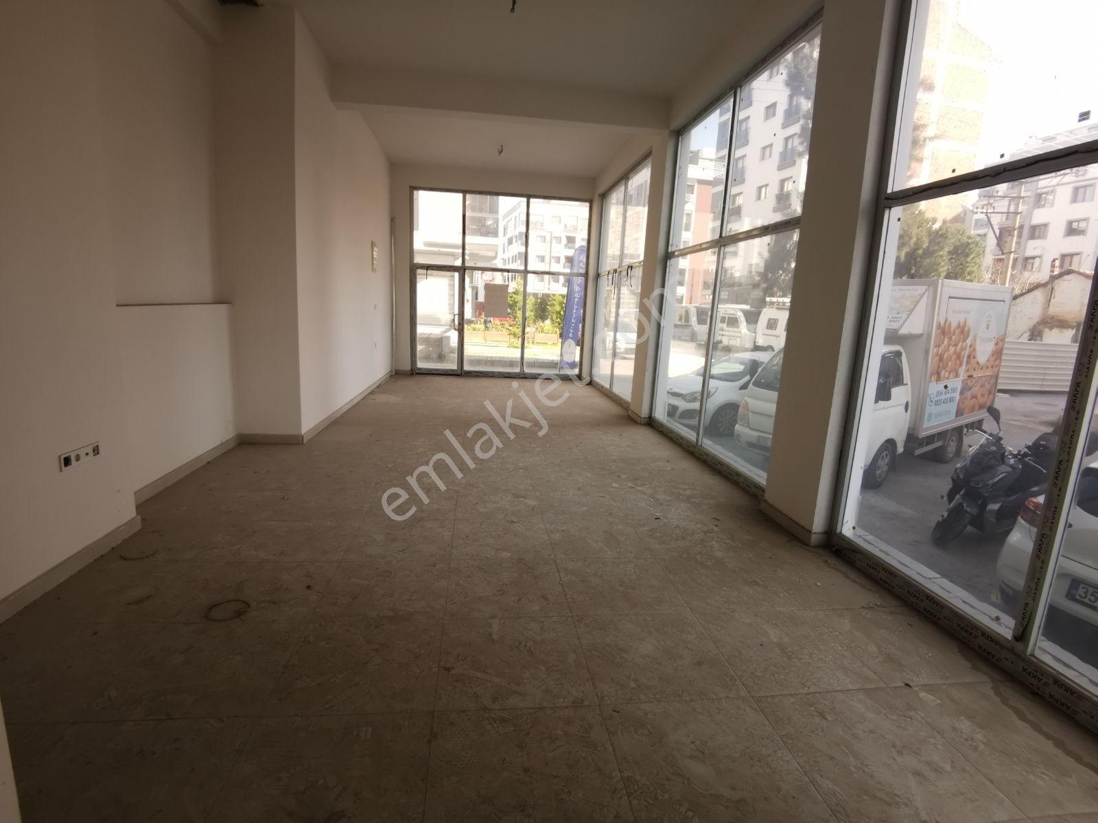 Tsr'den Şemikler Ordu Bulvarı Paraleli Kiralık Köşe Dükkan - Görsel 8