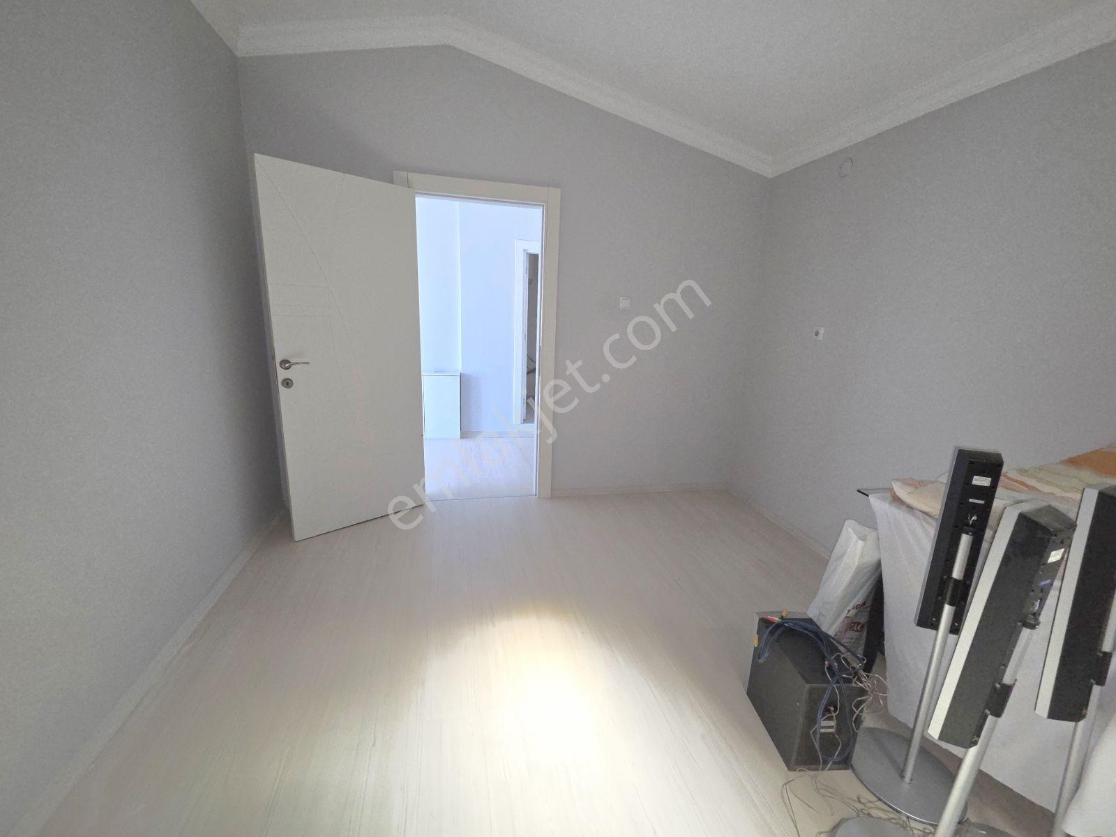 Keşan Aşağı Zaferiye Mah. Satılık 3+2 178 M² Dubleks - Görsel 24