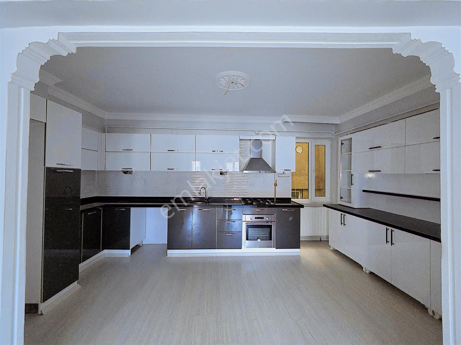 Keşan Aşağı Zaferiye Mah. Satılık 3+2 178 M² Dubleks - Görsel 34