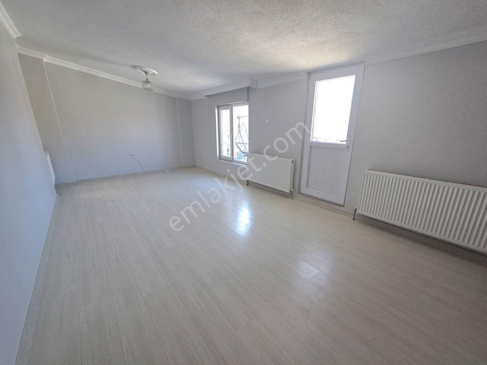 Keşan Aşağı Zaferiye Mah. Satılık 3+2 178 M² Dubleks - Görsel 12