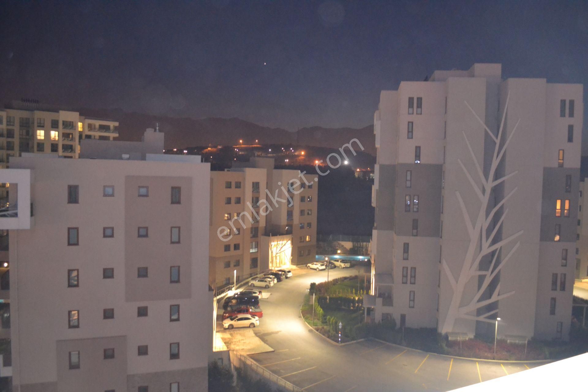 Sinpaş F1 Kule 1+1 Eşyalı Kiralık Balkonsuz Peyzaja Bakan Geniş Daire - Görsel 13