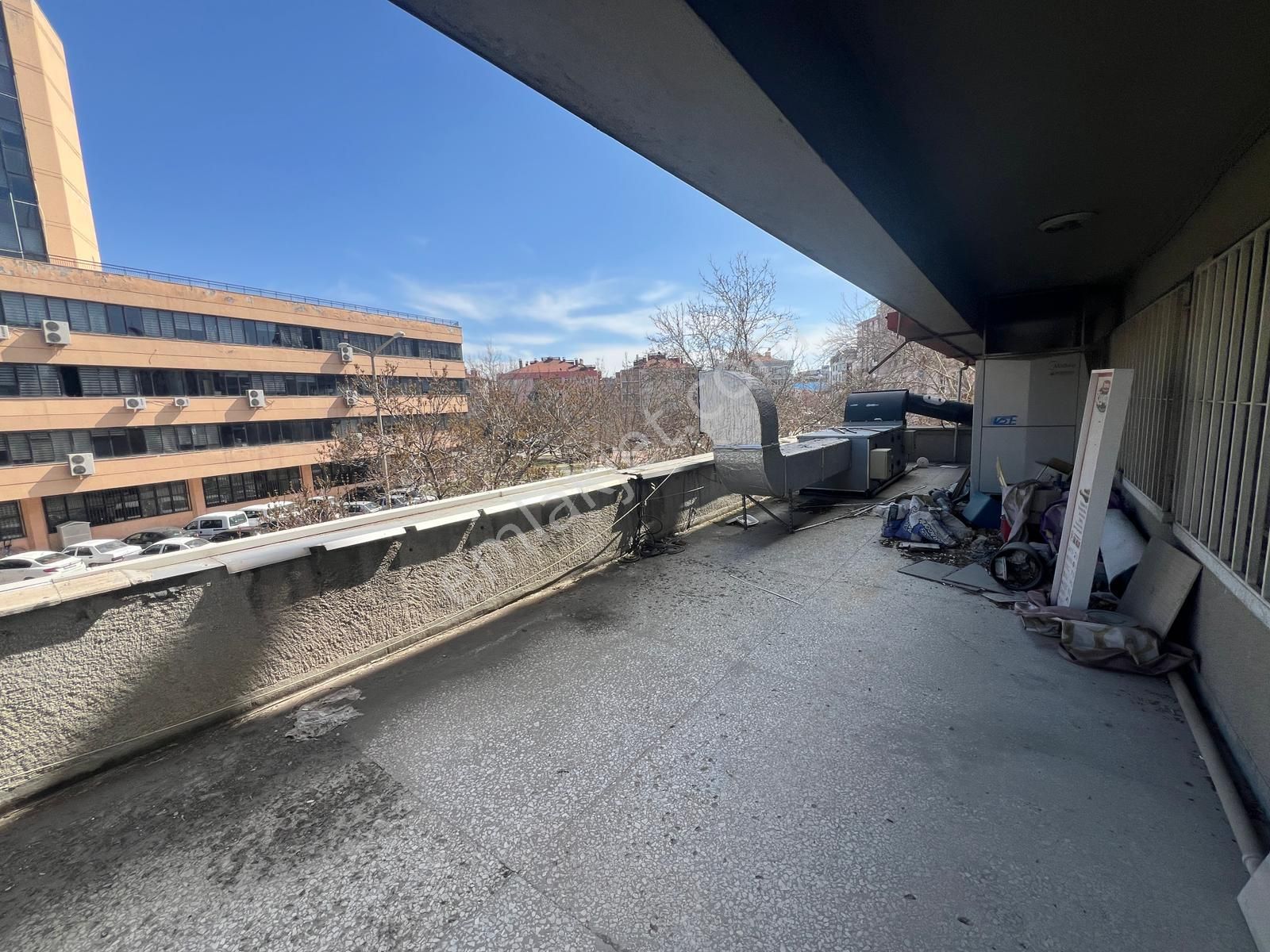 Merkez Adalhanda 2 Katlı Tabela Değeri Yüksek Kiralık Dükkan - Görsel 32