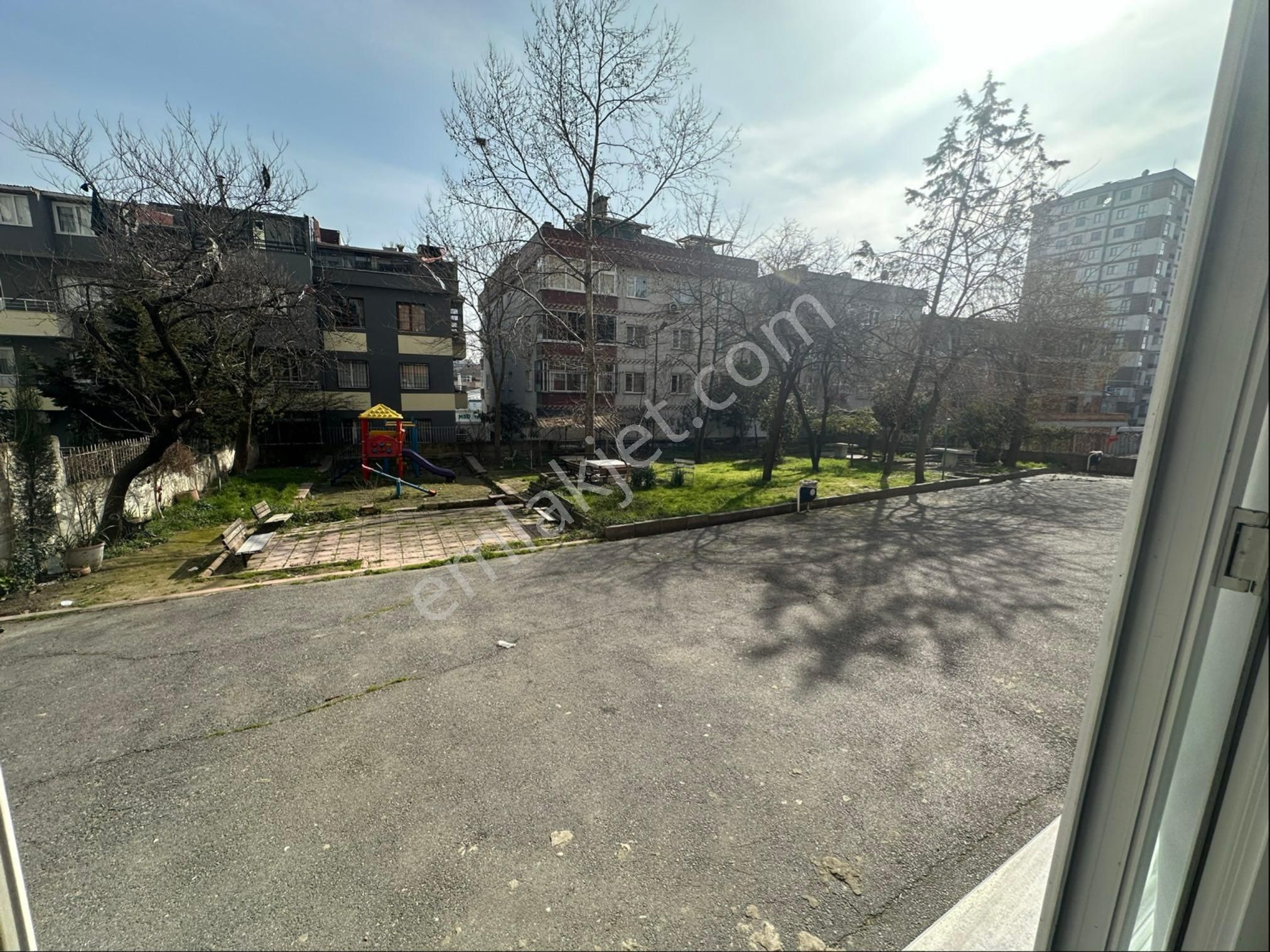 Bağcılar Kirazlı Nicekent Sitesi’nde Dönüşüm Projeli Satılık 2+1 - Görsel 4