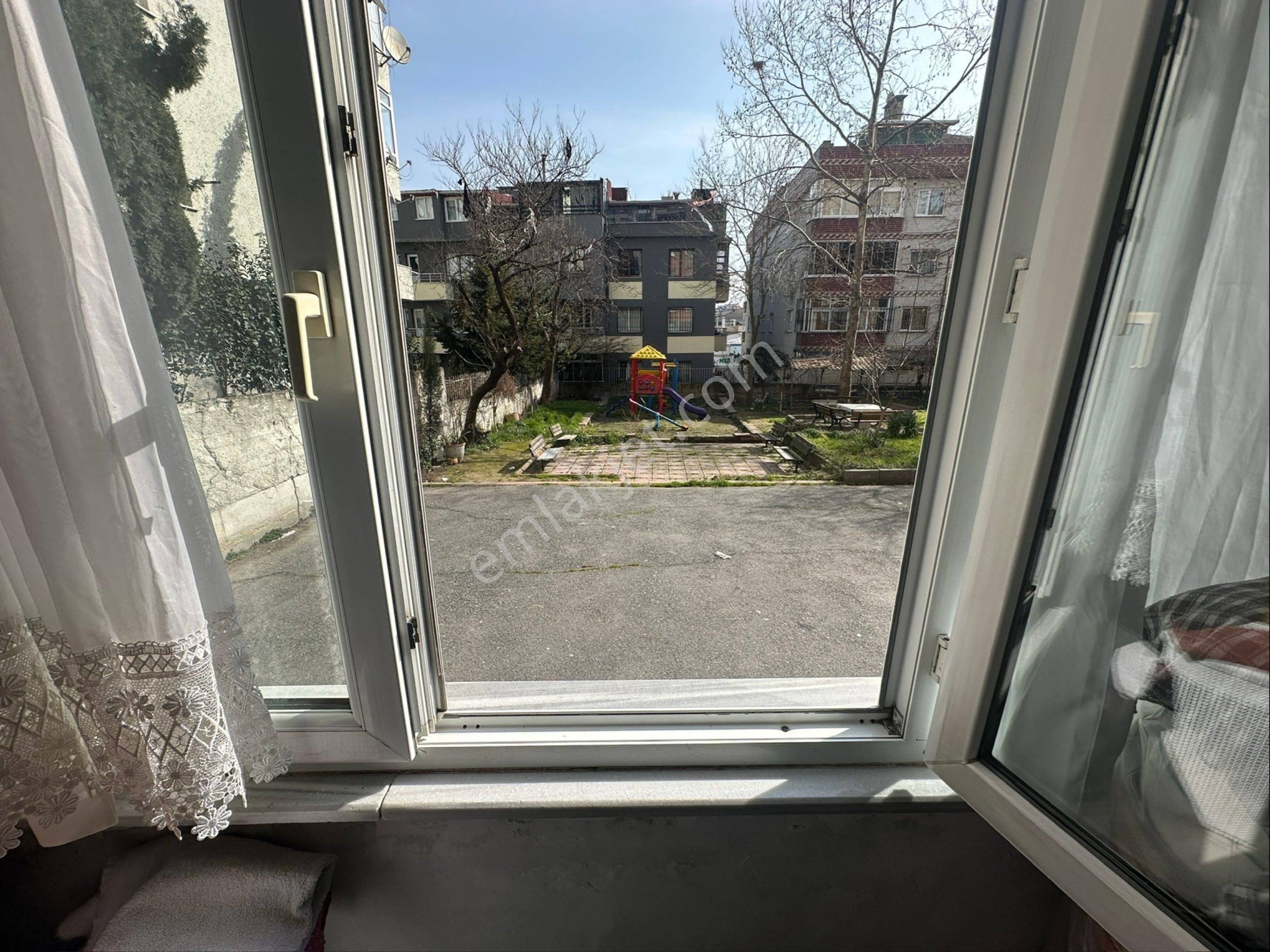 Bağcılar Kirazlı Nicekent Sitesi’nde Dönüşüm Projeli Satılık 2+1 - Görsel 3