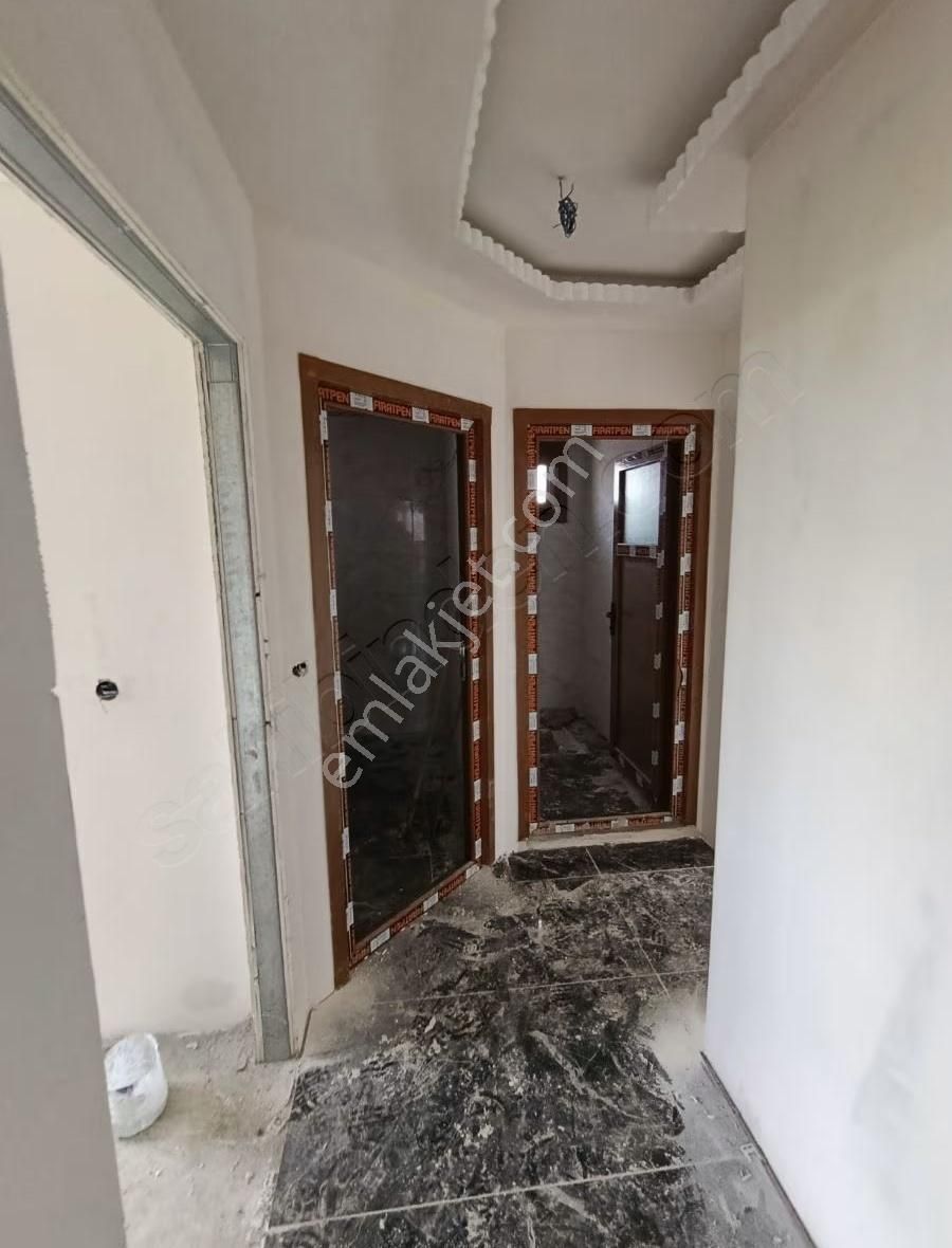 Yolcu Gayrimenkulden Satılık 3+1 Fırsat Daire - Görsel 5