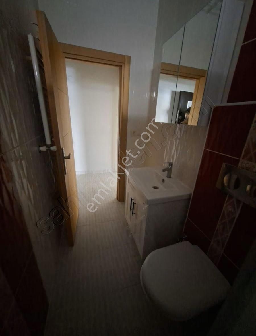 Metroya Yürüme Mesafesinde 1+1 Yüksek Giriş - Görsel 2