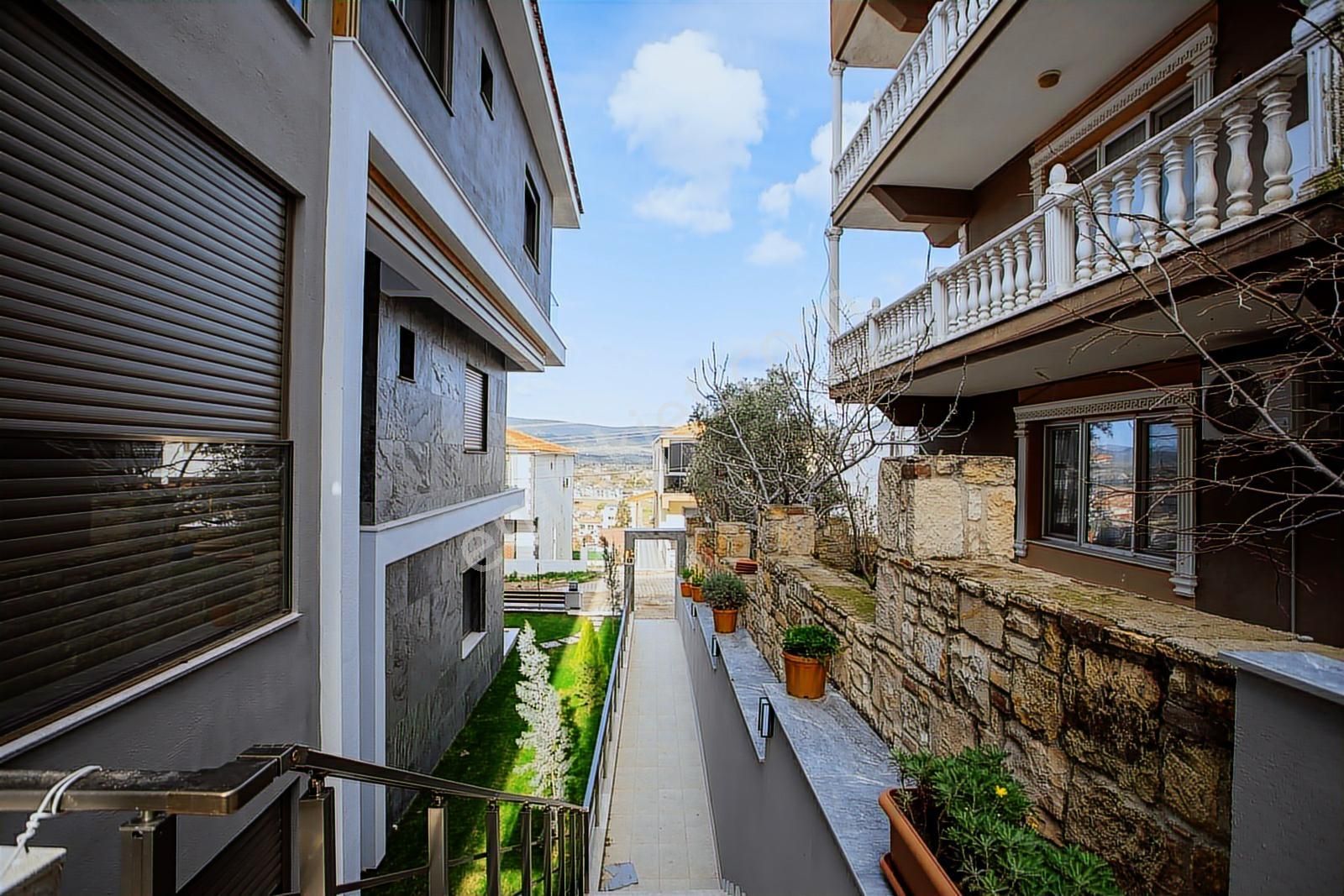 Foça Kazım Dirik Mah. 2+1 Kiralık Sıfır Daire - Görsel 3