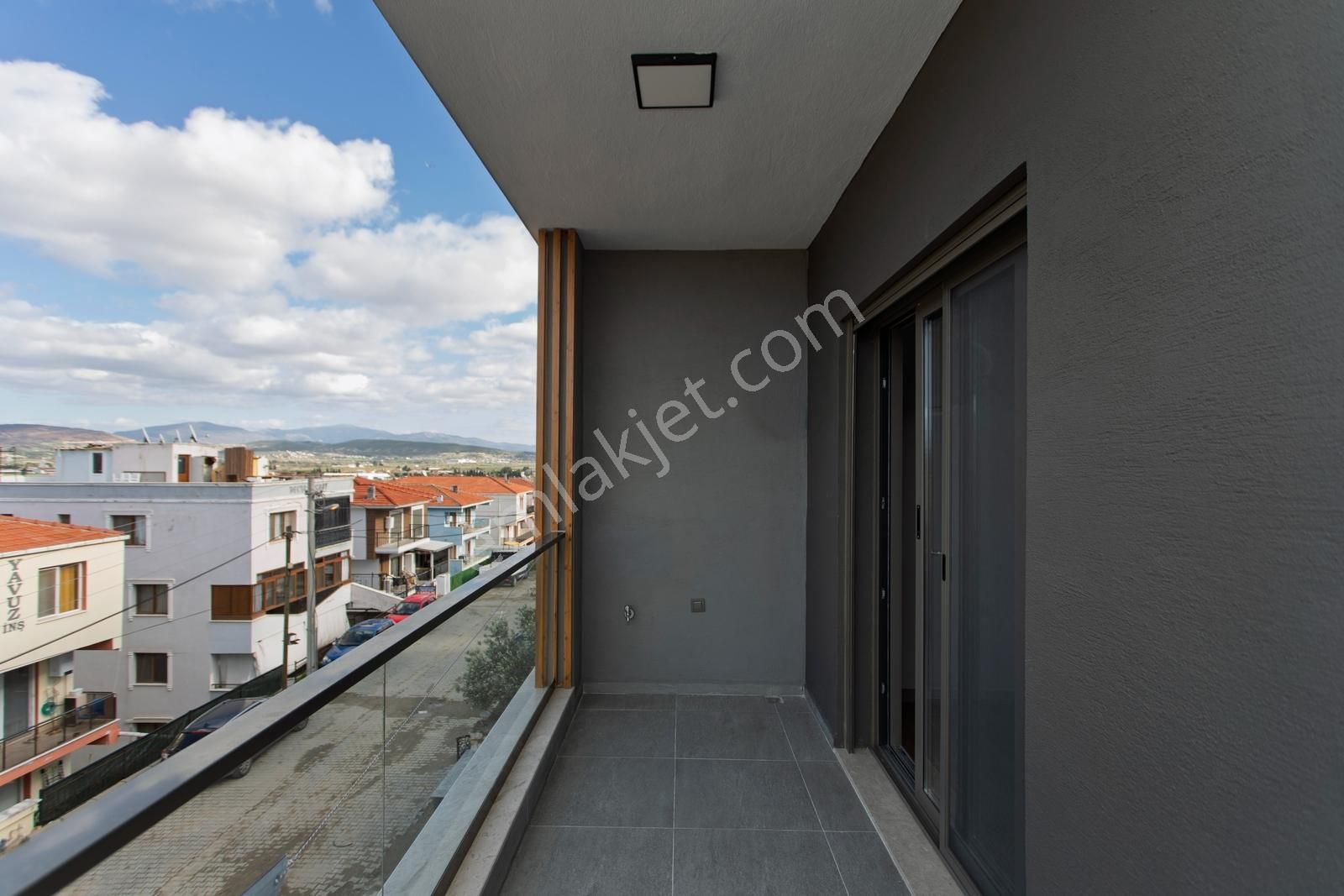 Foça Kazım Dirik Mah. 2+1 Kiralık Sıfır Daire - Görsel 10