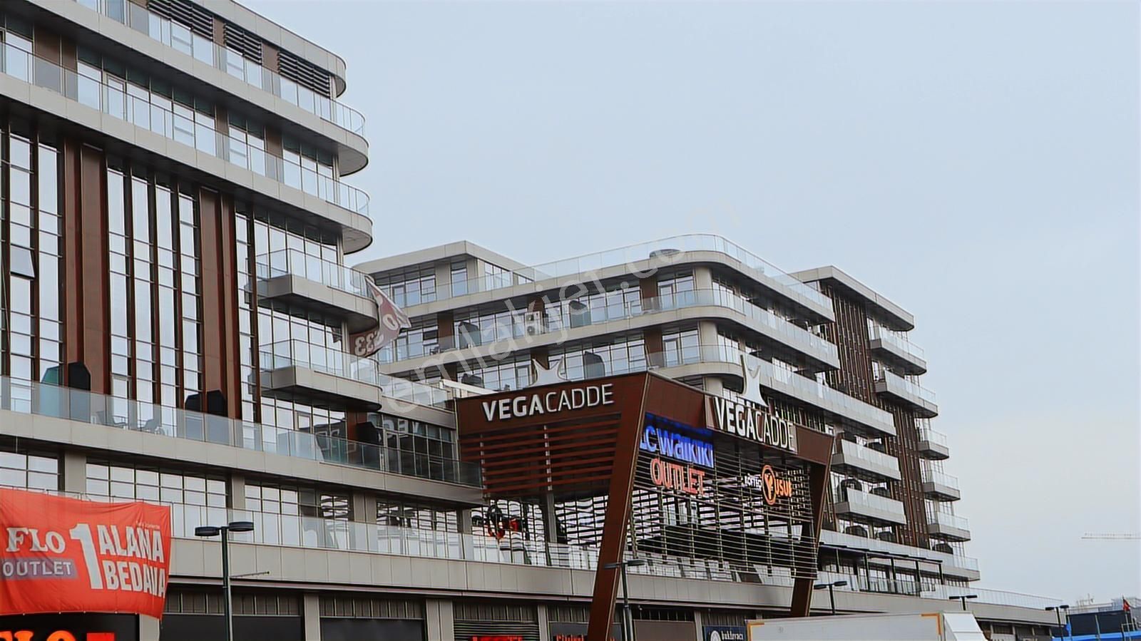 Vega Cadde'de Satılık Ofis - Görsel 9