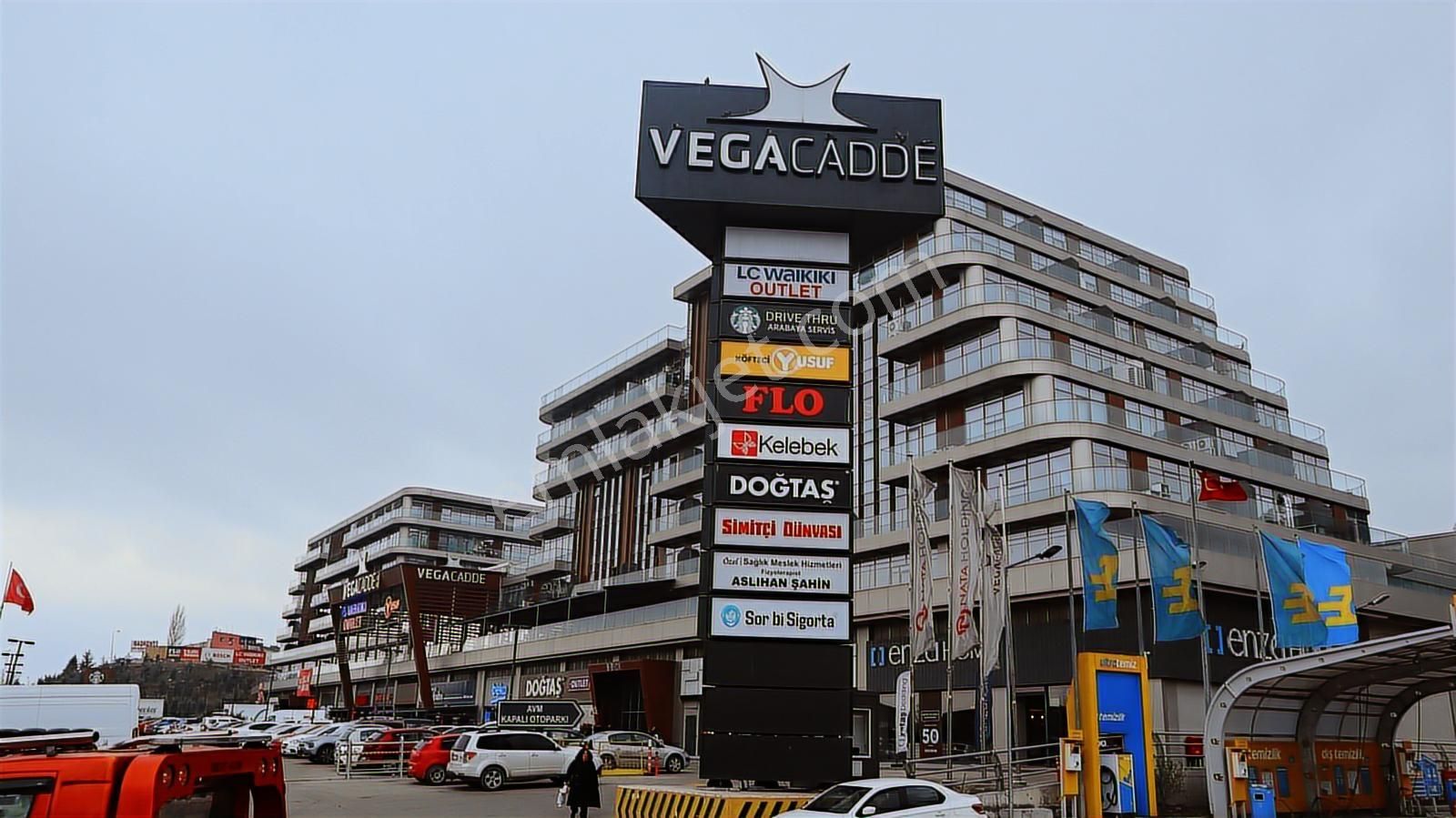 Vega Cadde'de Satılık Ofis - Görsel 13