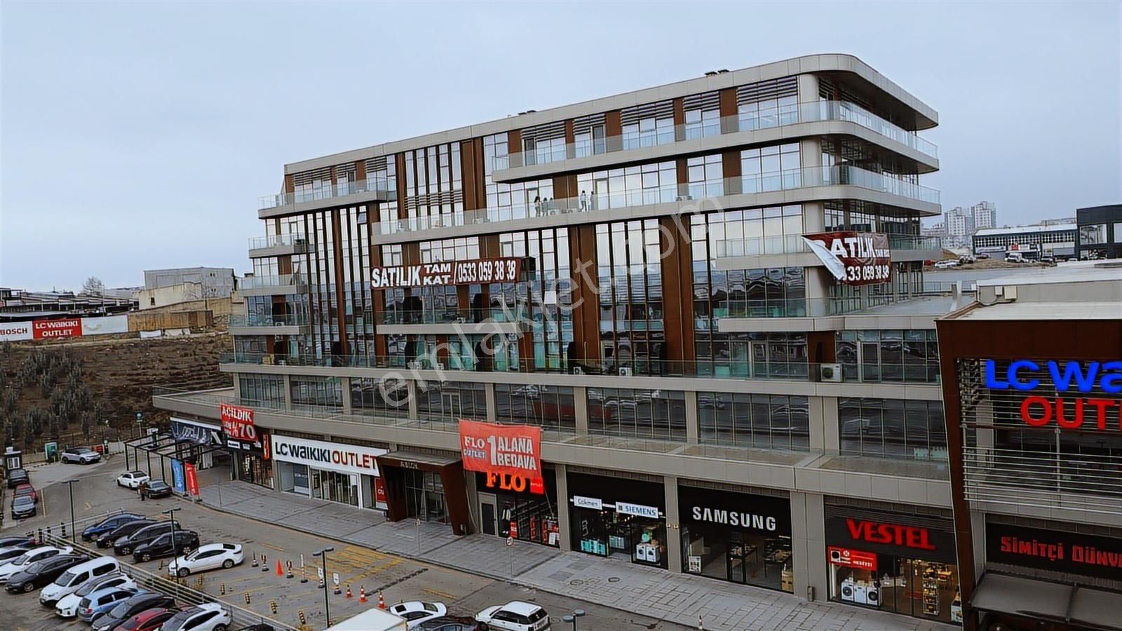 Vega Cadde'de Satılık Ofis - Görsel 34