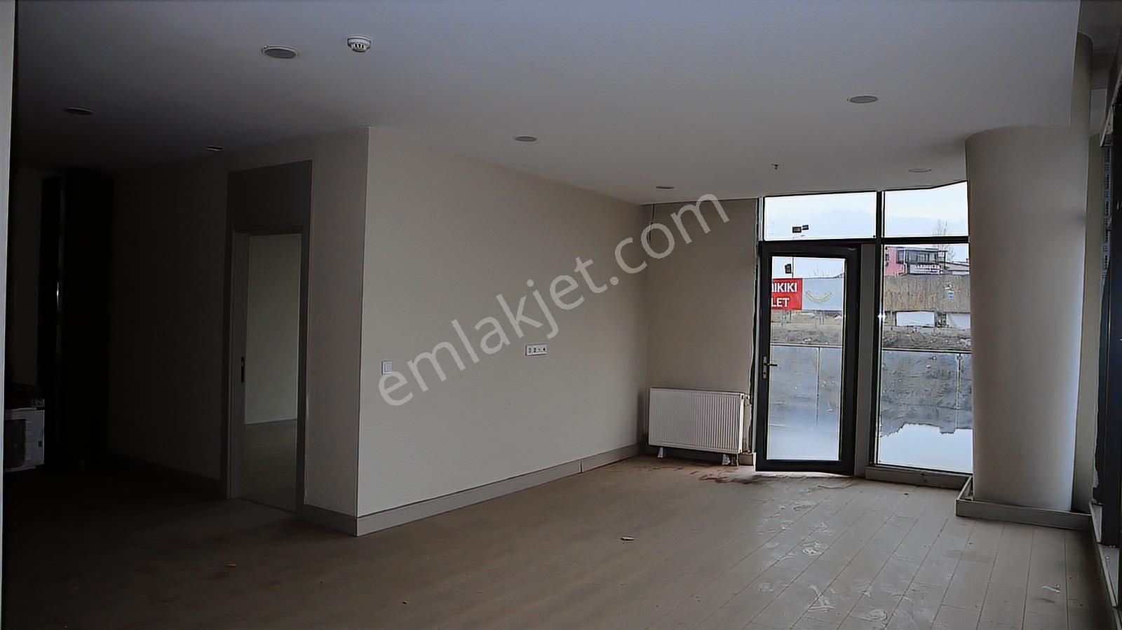 Vega Cadde'de Satılık Ofis - Görsel 26