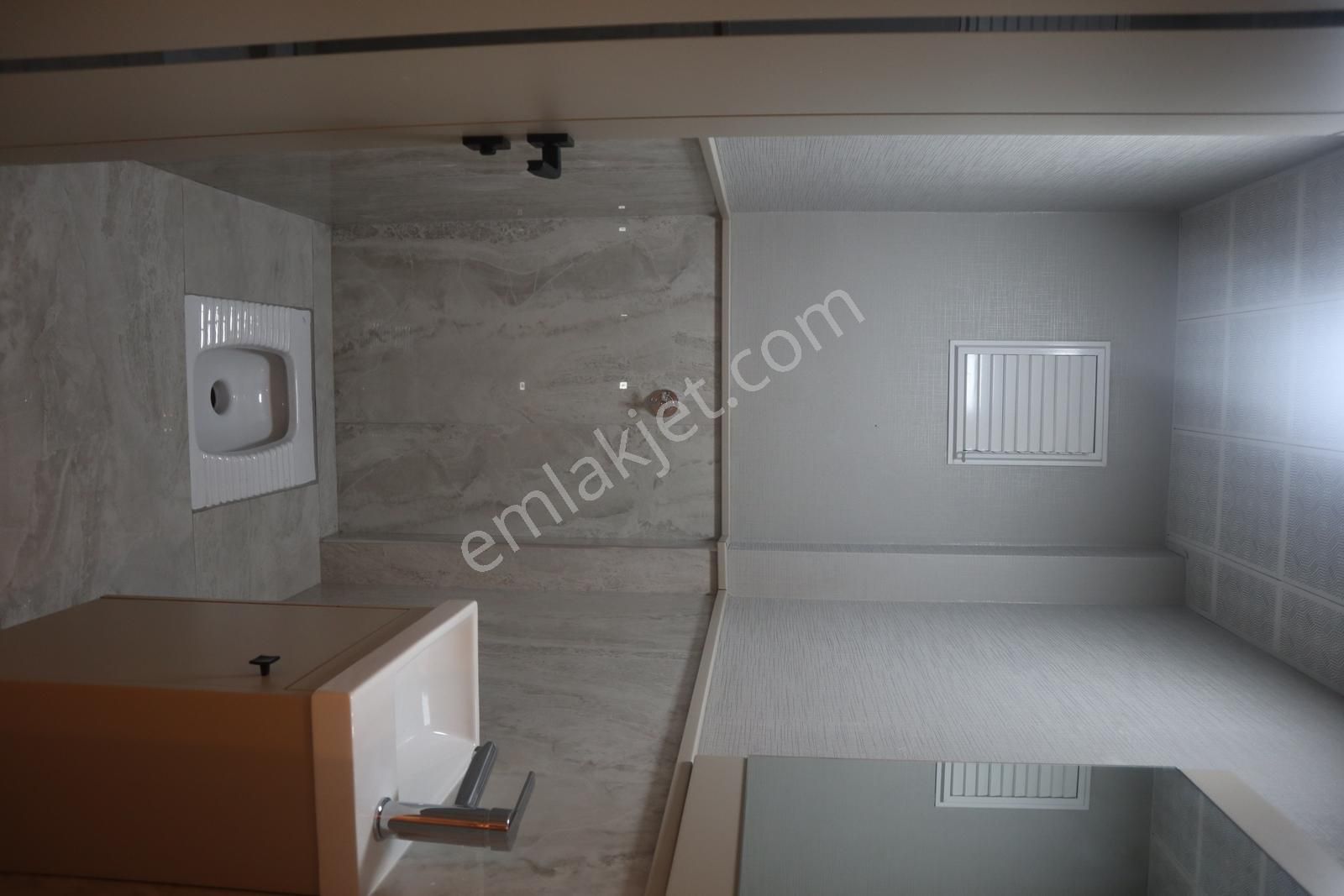 Ovacık'ta Satılık 4+1 Daire - Görsel 23