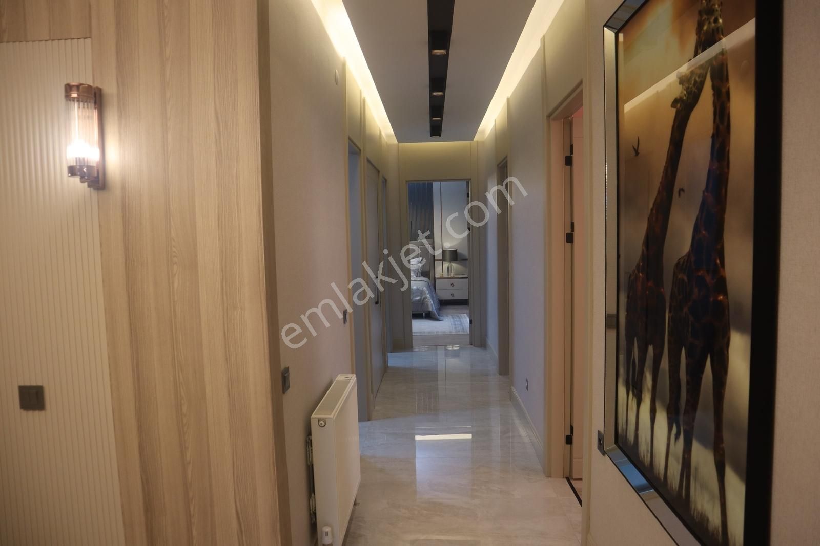 Ovacık'ta Satılık 4+1 Daire - Görsel 7