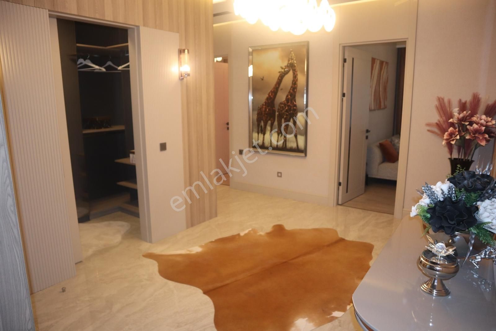 Ovacık'ta Satılık 4+1 Daire - Görsel 34