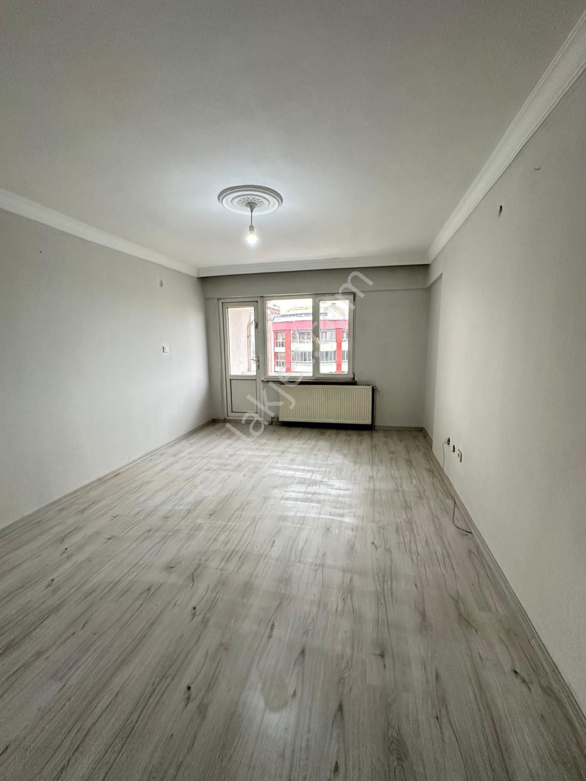 Arslanbeyden Tekirdağ Çorlu Mevkiinde Acil Satılık Daire Fırsatı!!!!! - Görsel 2