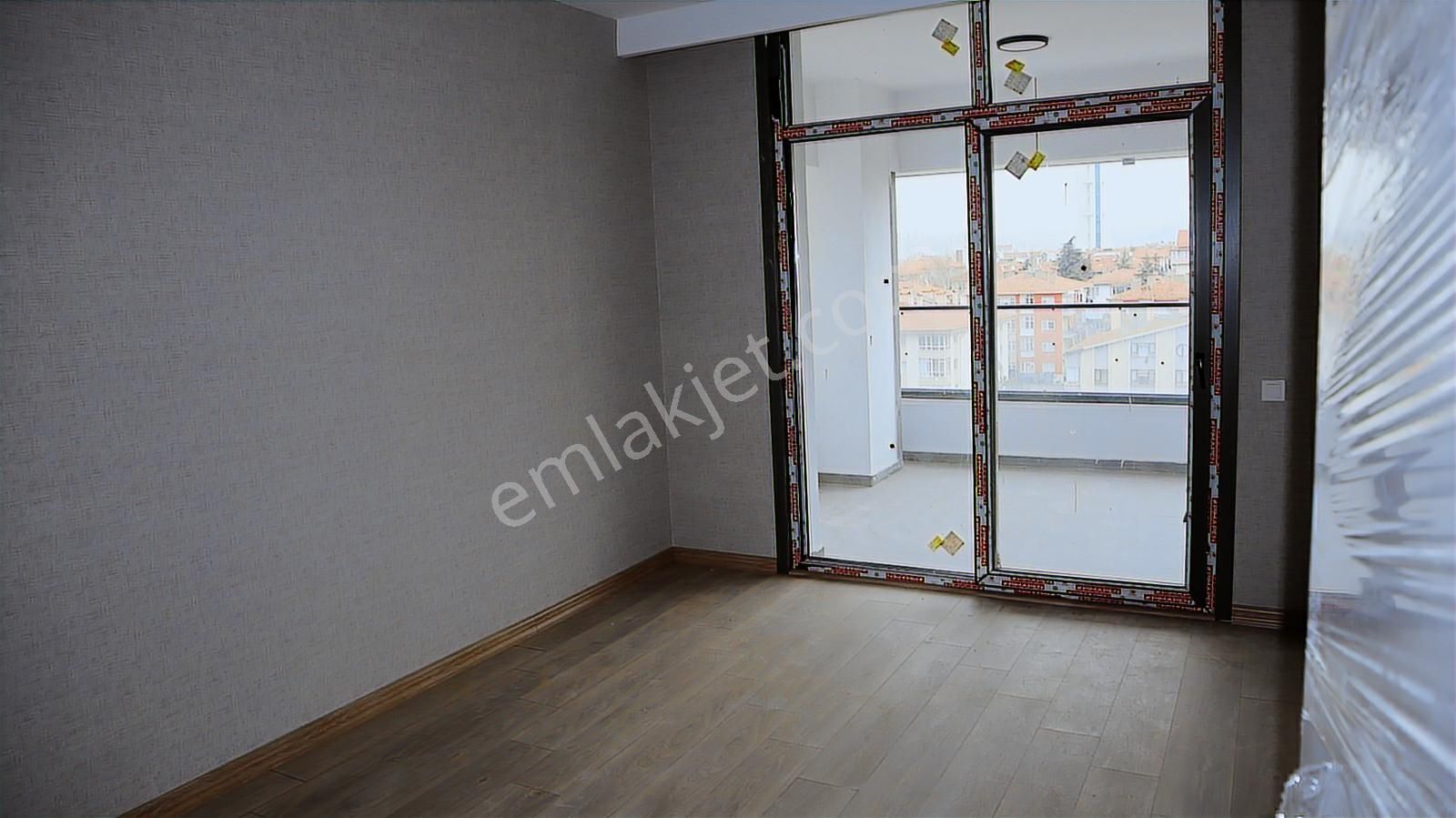 Çiçekli Mahallesi'nde Satılık 4+1 Daire - Görsel 30