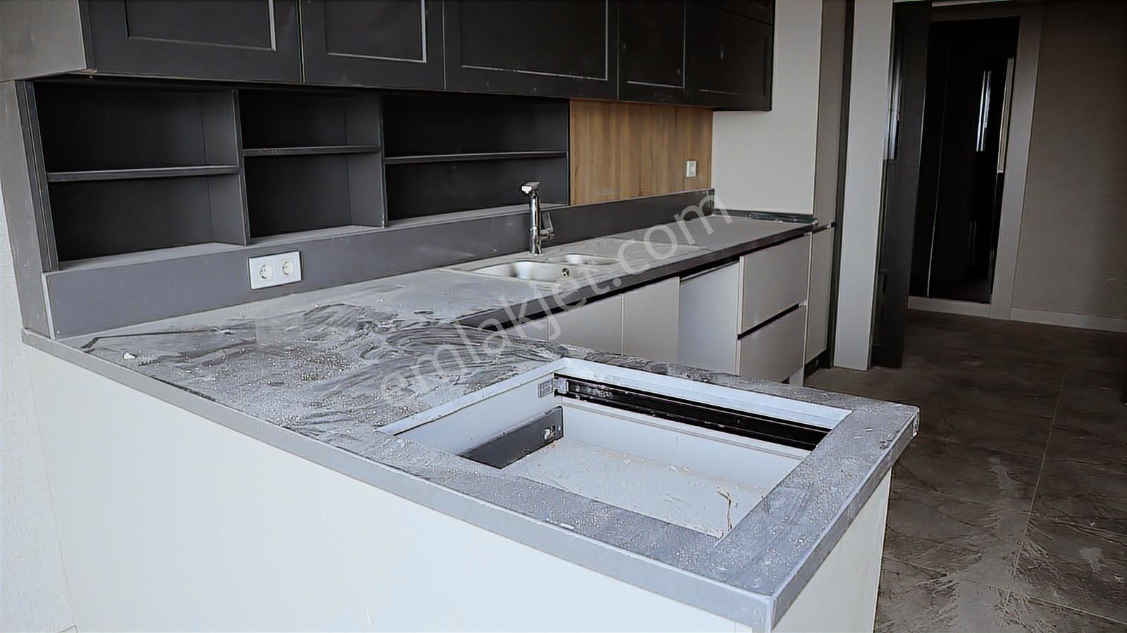 Çiçekli Mahallesi'nde Satılık 4+1 Daire - Görsel 10