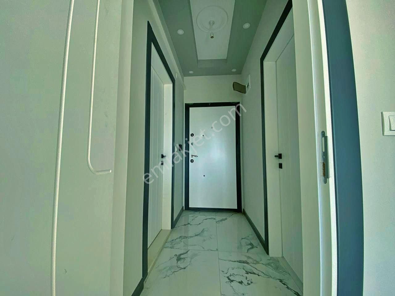 Uytundan Burhaniye Bademalanında Yerden Isıtmalı Arakat 1+1daire - Görsel 16