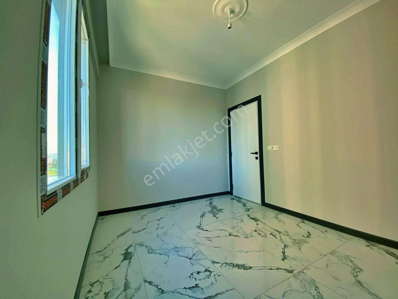 Uytundan Burhaniye Bademalanında Yerden Isıtmalı Arakat 1+1daire - Görsel 18