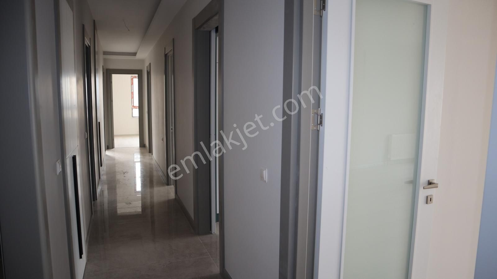 Ritsa Konutları'nda 4+1 Satılık Daire 0.99 Faiz 61 Ay Vade - Görsel 15