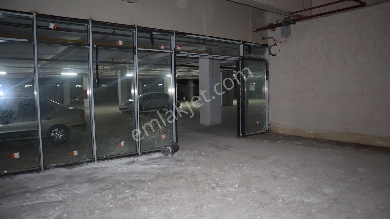 Vega Otonomi'de Brüt 101 M² Satılık Dükkan - Görsel 12