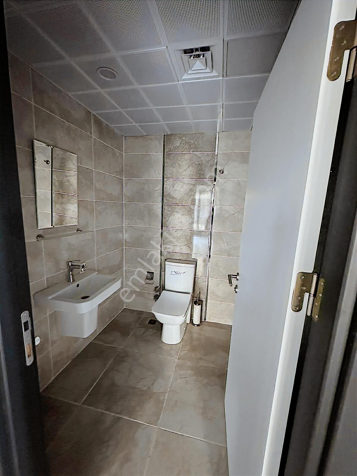 Toki 5. Etapta Zemin Kat 3+1 Kilerli E. Banyolu Kiralık Daire - Görsel 6