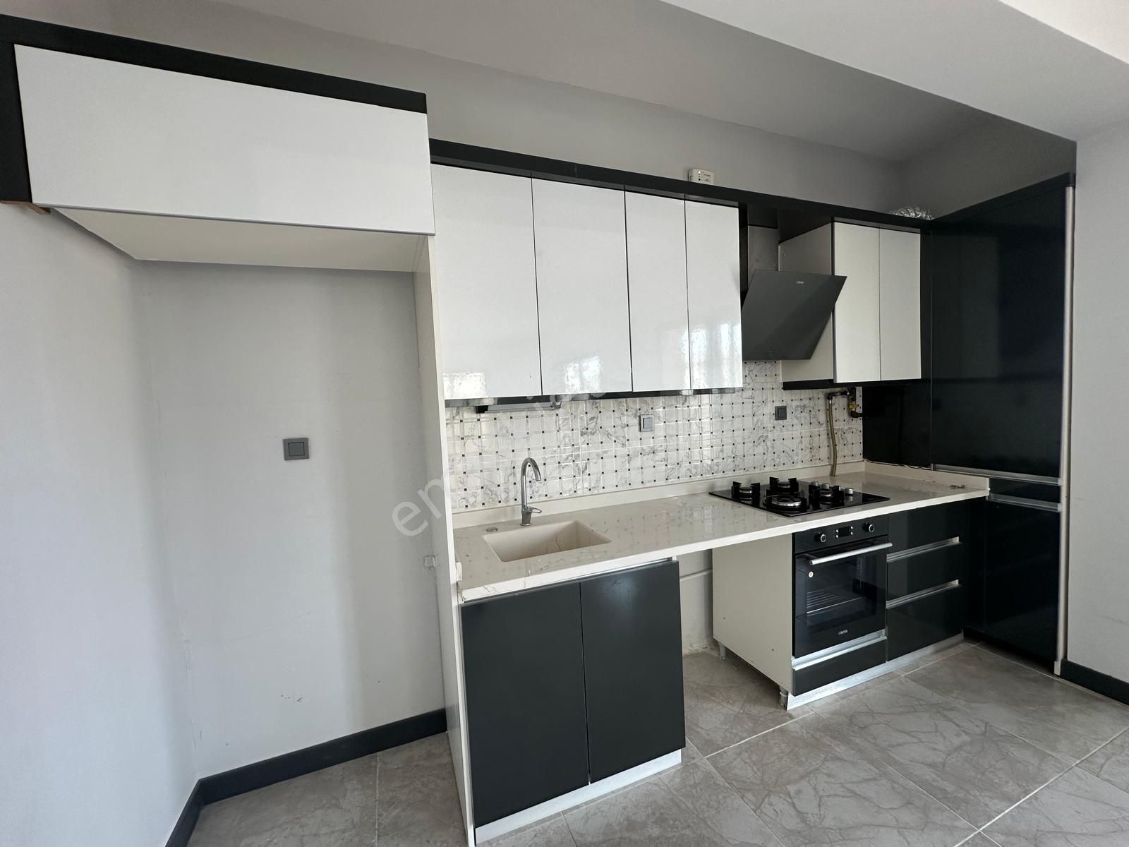 Toki 5. Etapta Zemin Kat 3+1 Kilerli E. Banyolu Kiralık Daire - Görsel 17