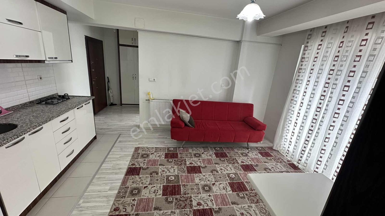 Üniversiteye Yakın Ara Kat Balkonlu Ön Cephe 2+1 Eşyalı Apart ! - Görsel 2