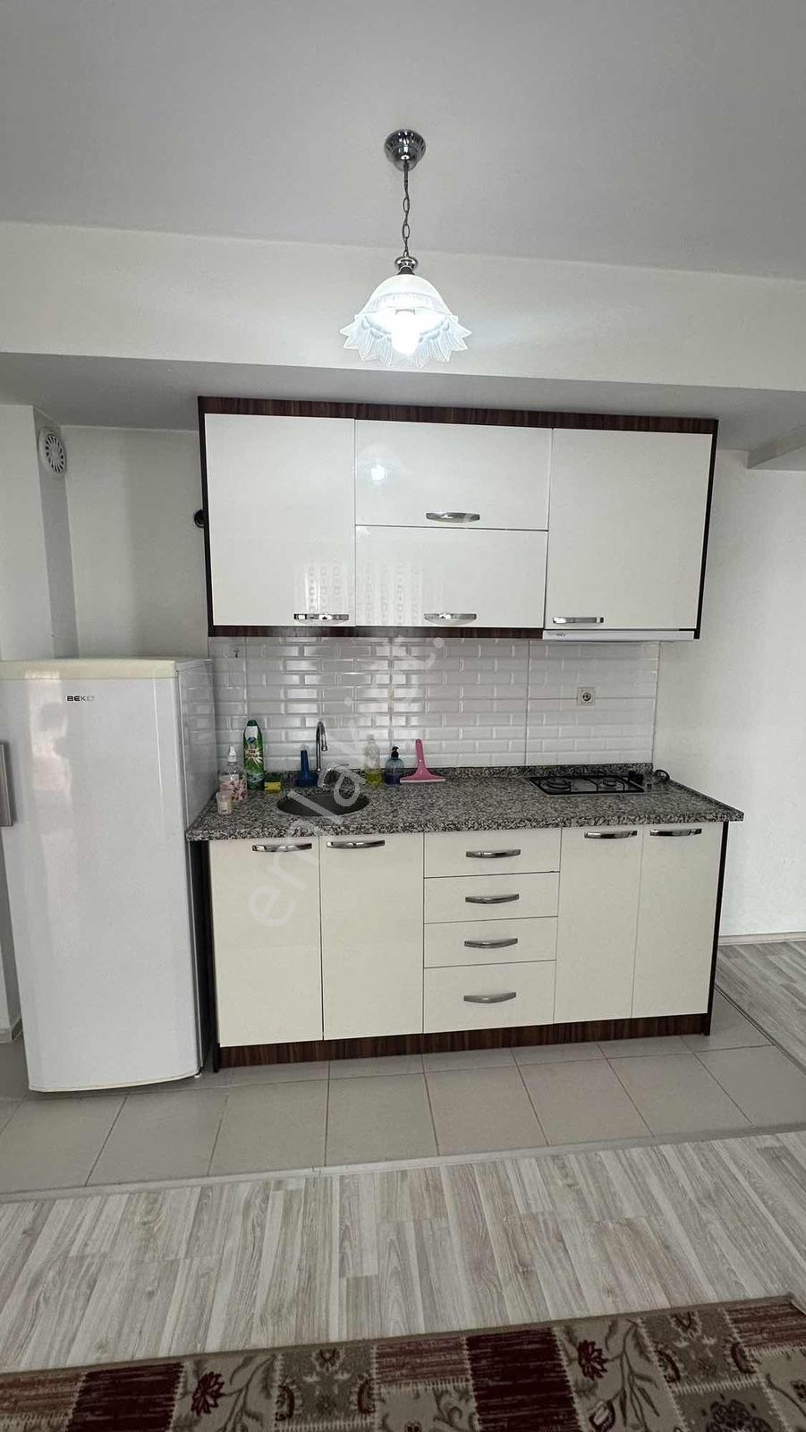 Üniversiteye Yakın Ara Kat Balkonlu Ön Cephe 2+1 Eşyalı Apart ! - Görsel 10