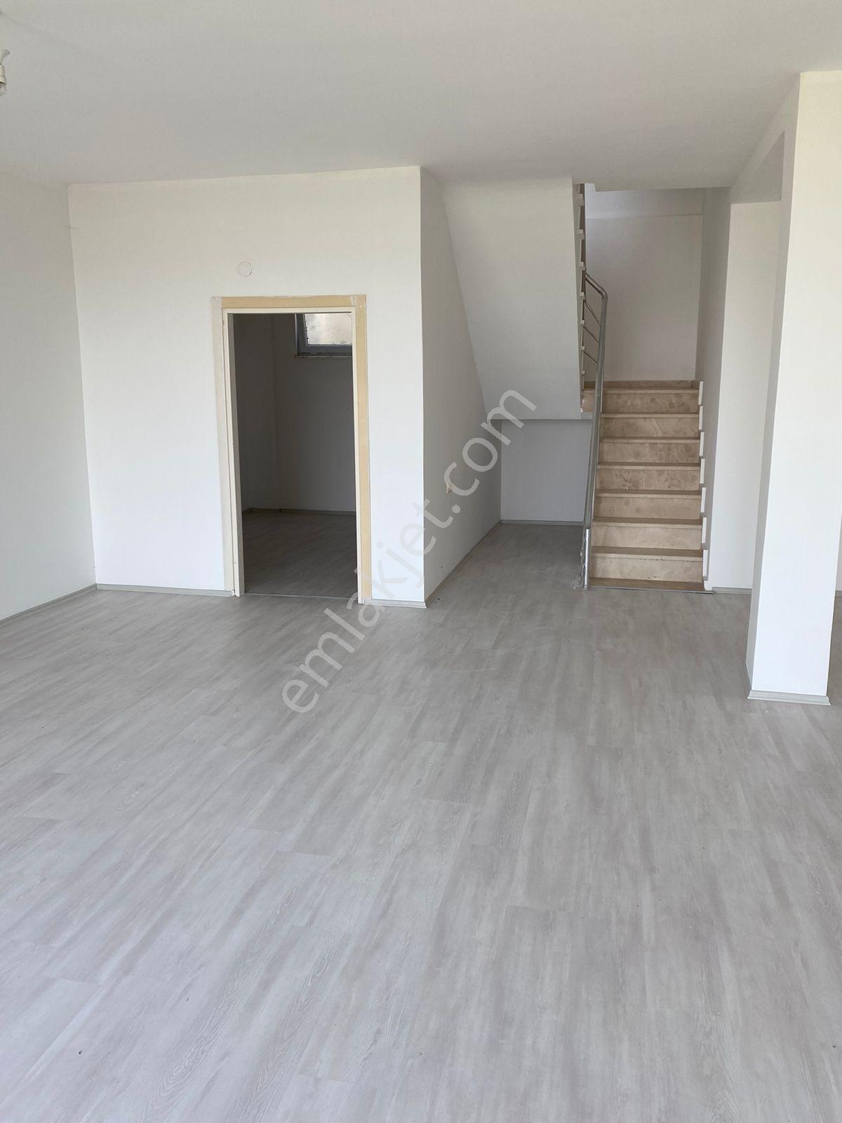 Yalova Taşköprü Satılık Lüks 4+1 Dubleks Villa, Deniz Manzaralı - Görsel 20
