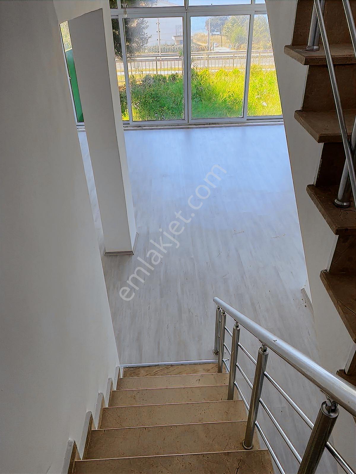 Yalova Taşköprü Satılık Lüks 4+1 Dubleks Villa, Deniz Manzaralı - Görsel 11