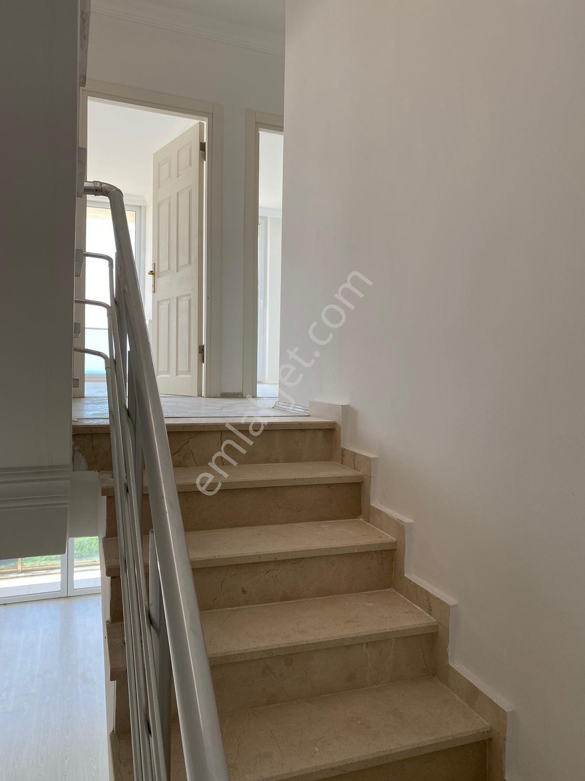 Yalova Taşköprü Satılık Lüks 4+1 Dubleks Villa, Deniz Manzaralı - Görsel 23