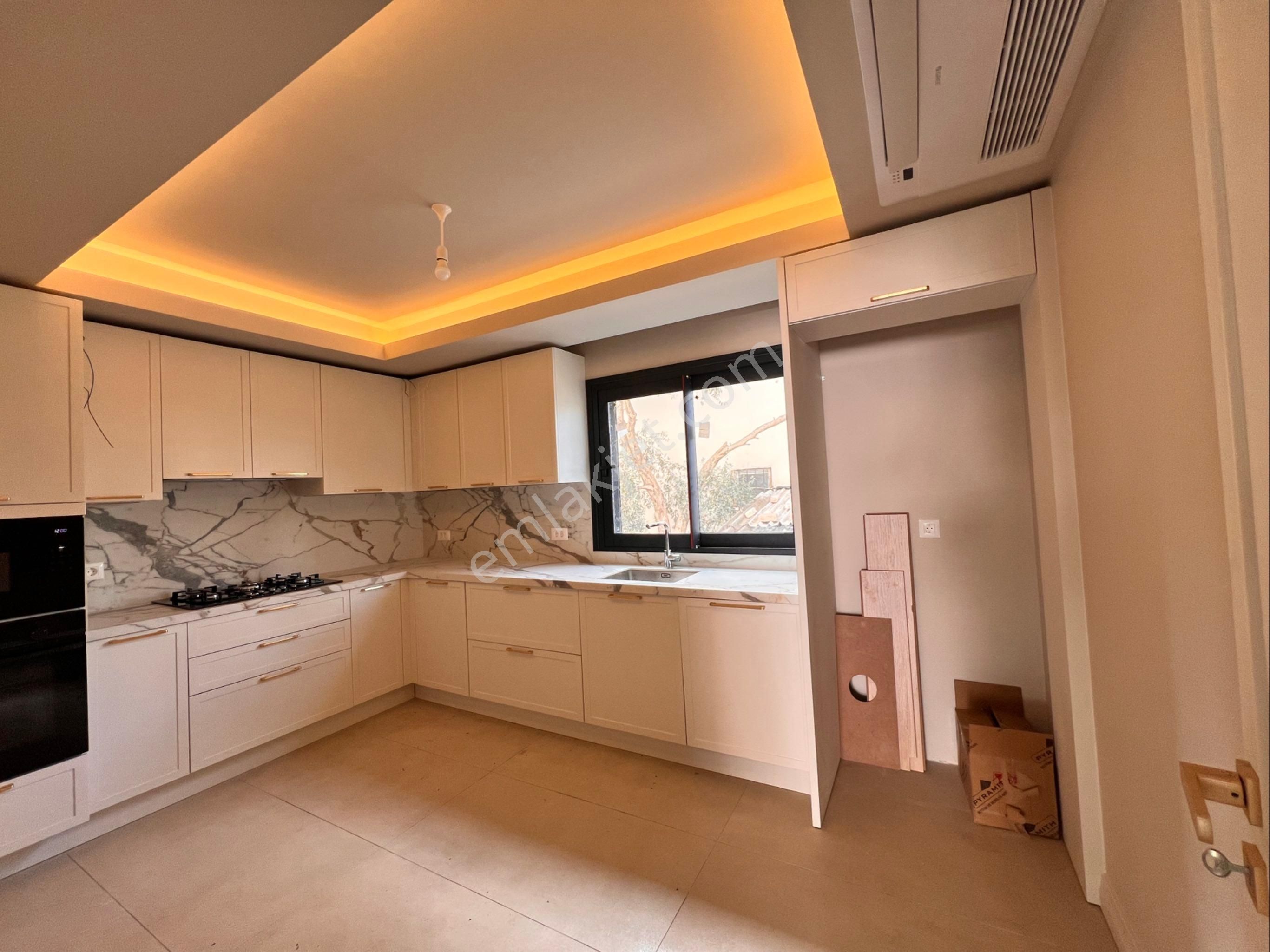 Marmaris Kemeraltı'da Satılık 4+1 Sıfır İkiz Müstakil Şık Villa - Görsel 14